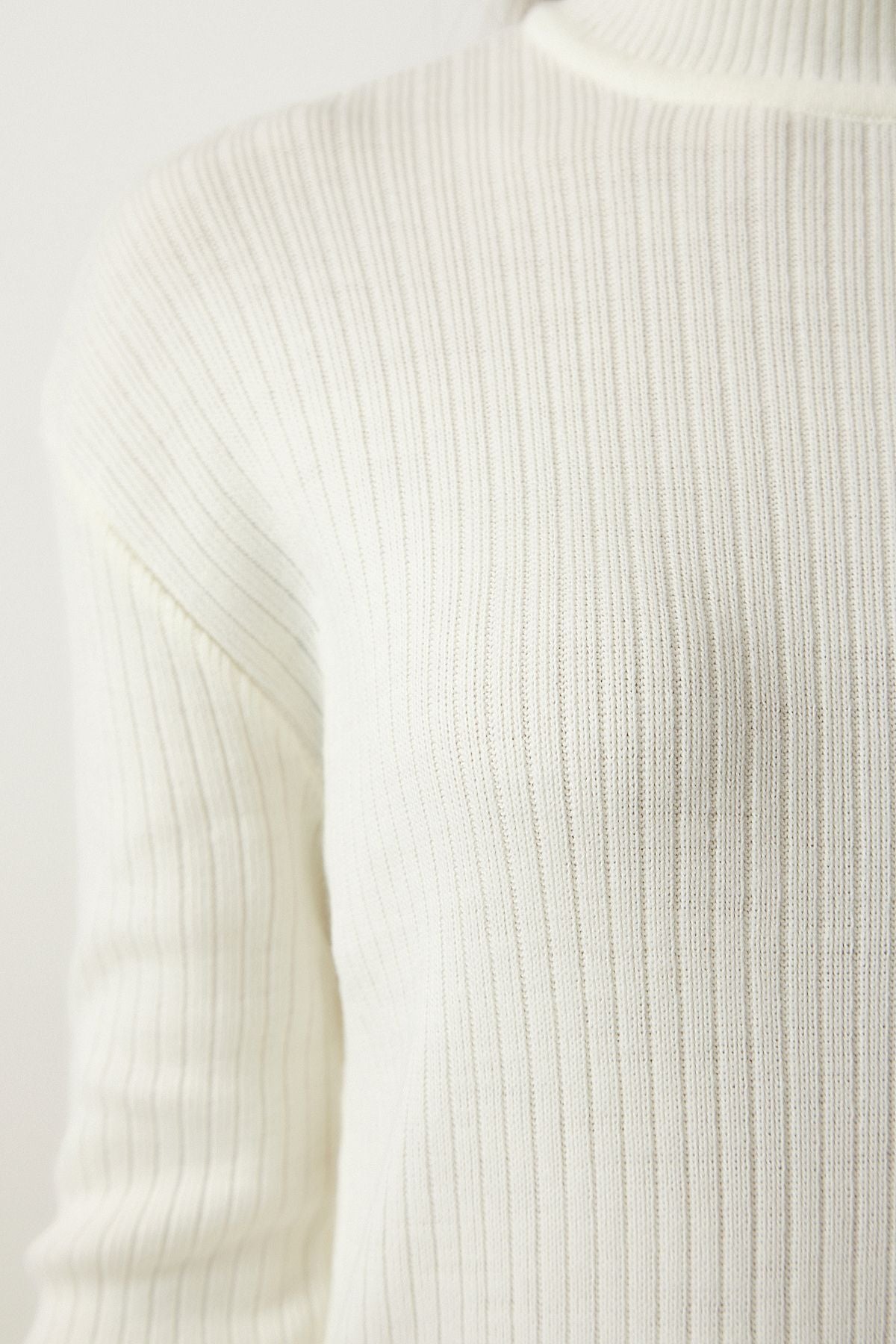 Female Ecru button detailed wick knitwear dress DD01280