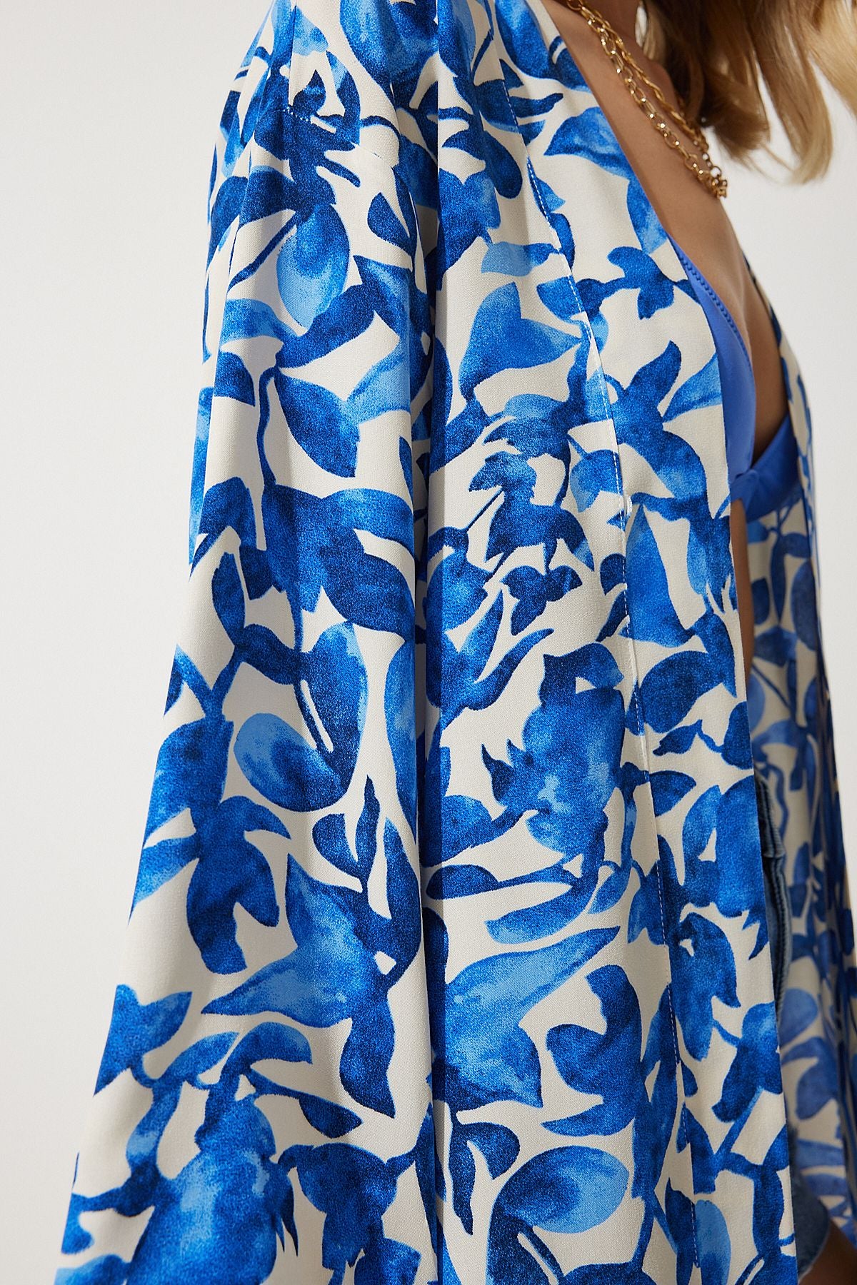 Female Blue Patterned Viscose Kimono EN00615