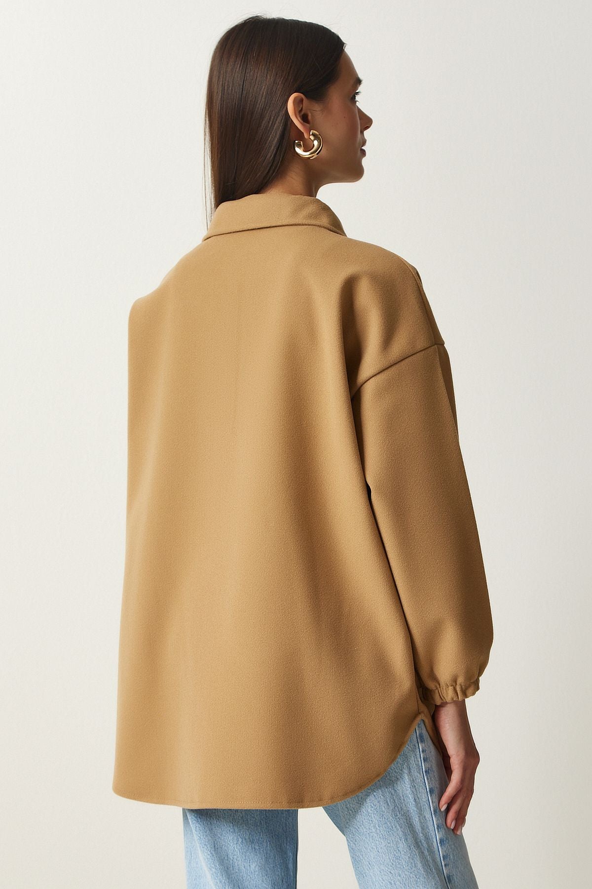 Female biscuit buttoned pocket oversize shirt jacket DD01263