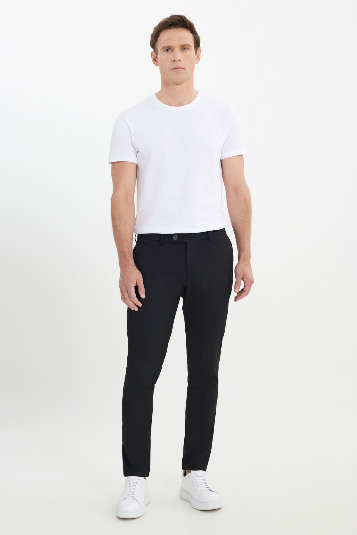 Men's black slim fit Italian cutting side pocket flexible casual trousers