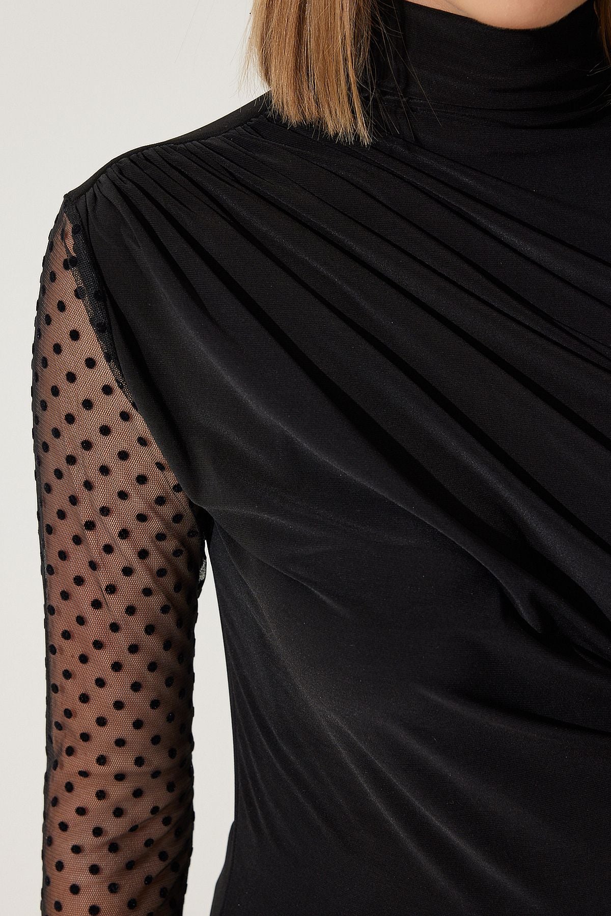 Female black polka dot lace sleeve shirred knitted blouse FF00163