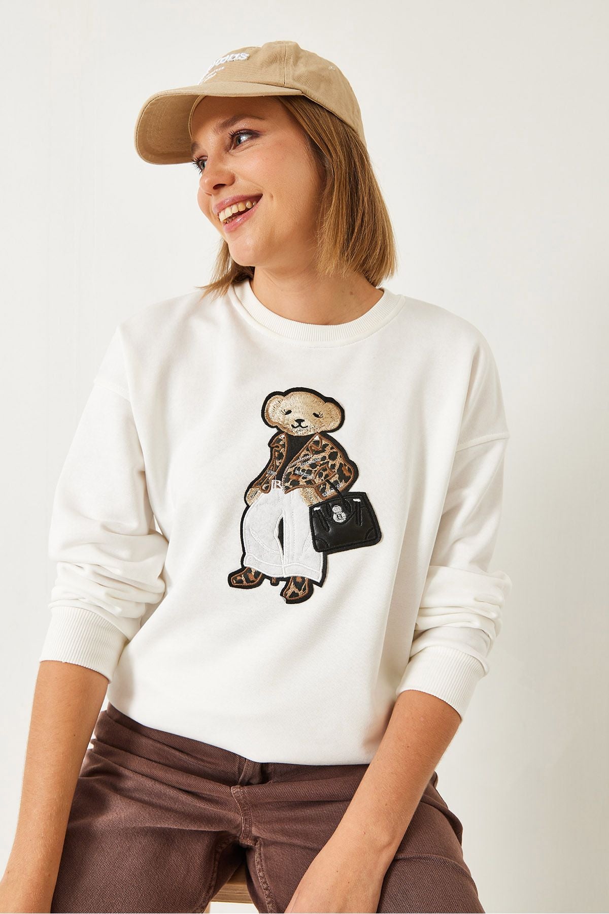 WOMEN'S THREE YARN Embroidery Sweatshirt 60261219