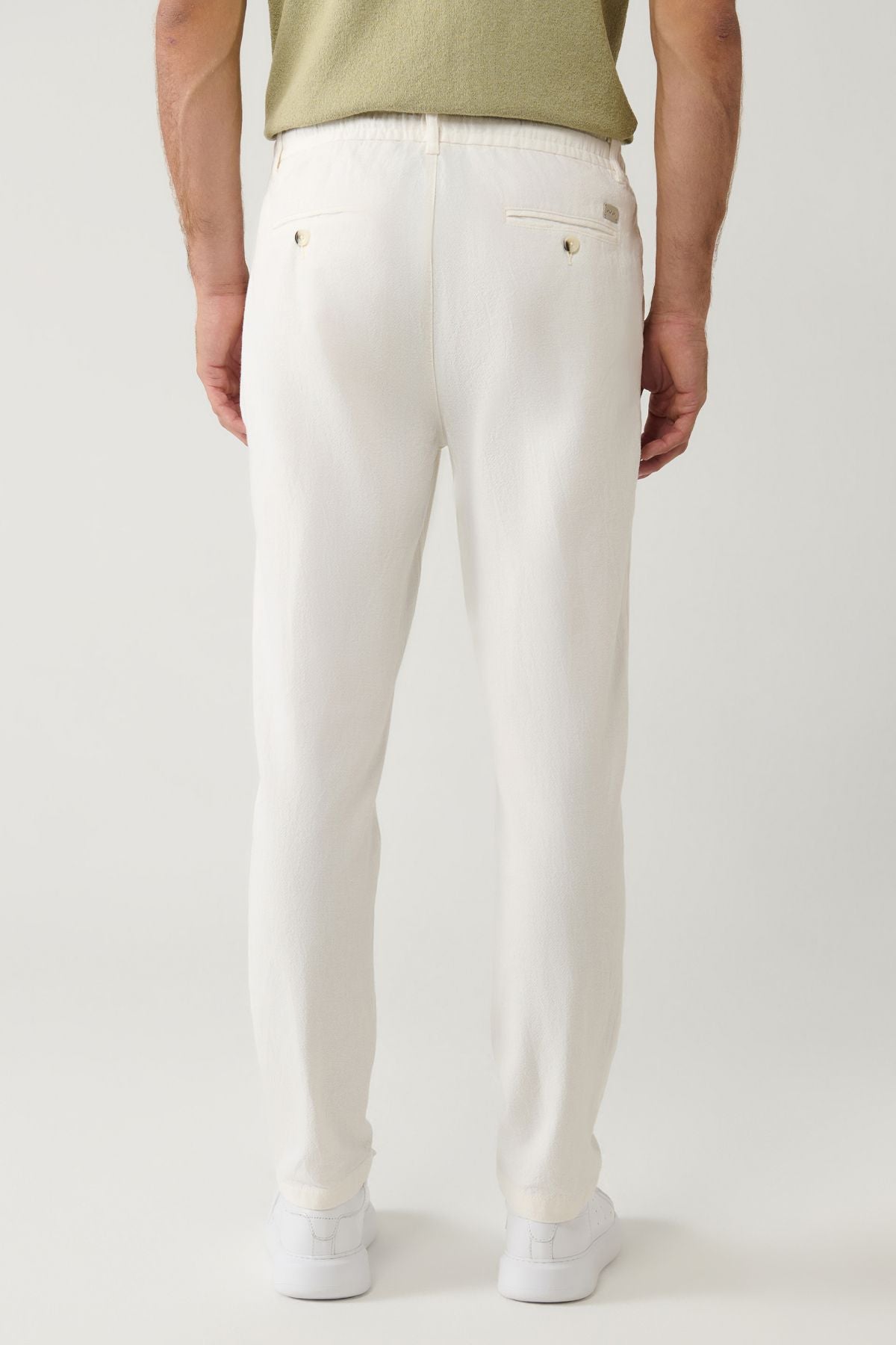 Men's broken white waist rubber linen cotton textured chino pants B003036