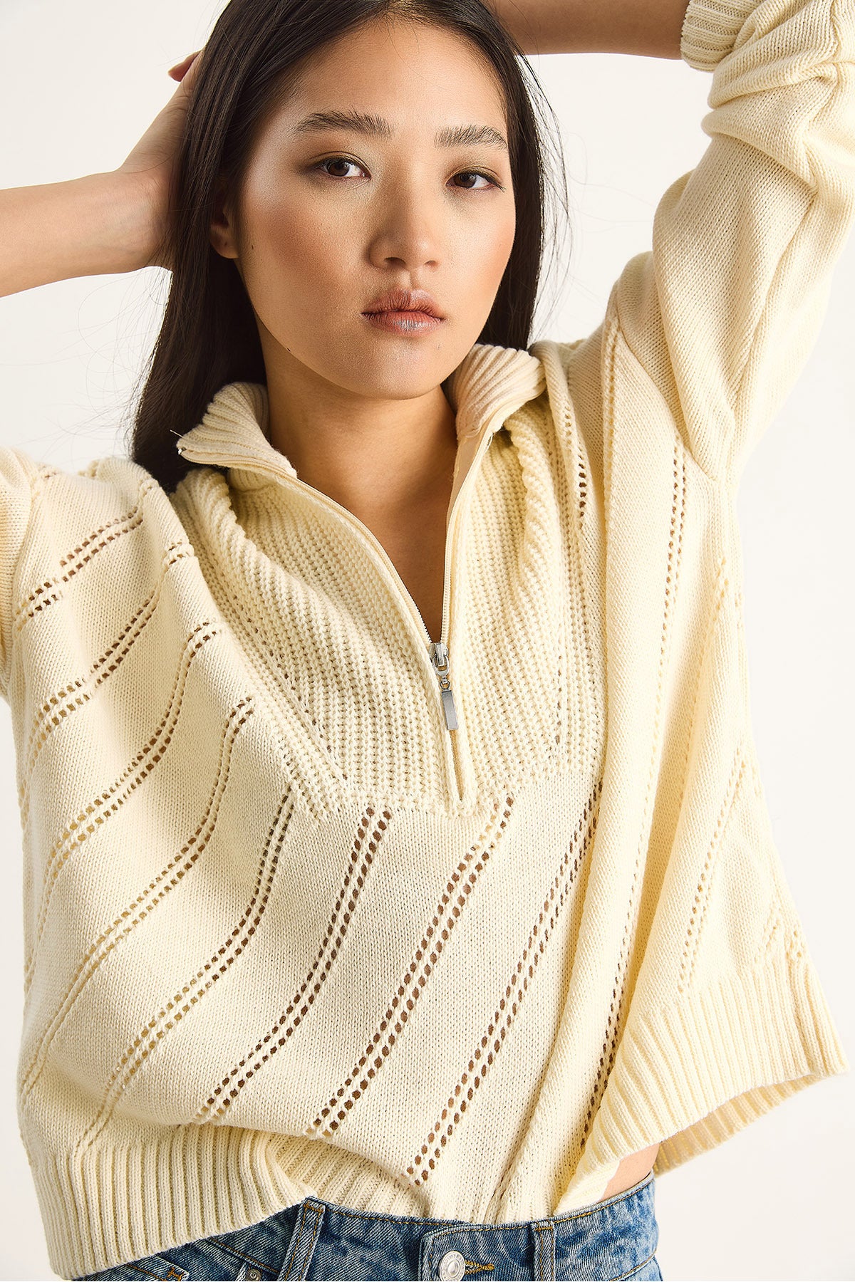 Women's Relaxed Fit Half Zipper Sweater 20246185