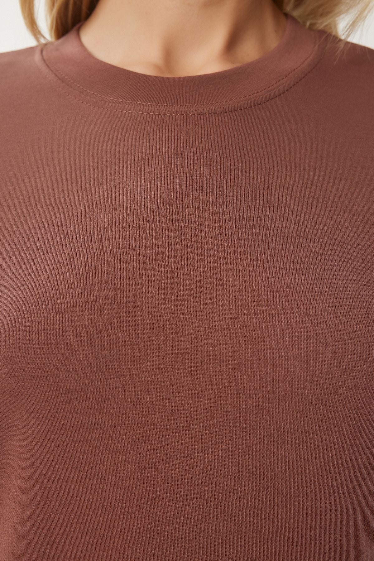 Female Brown Cotton Basic Knitting T-Shirt AG00001