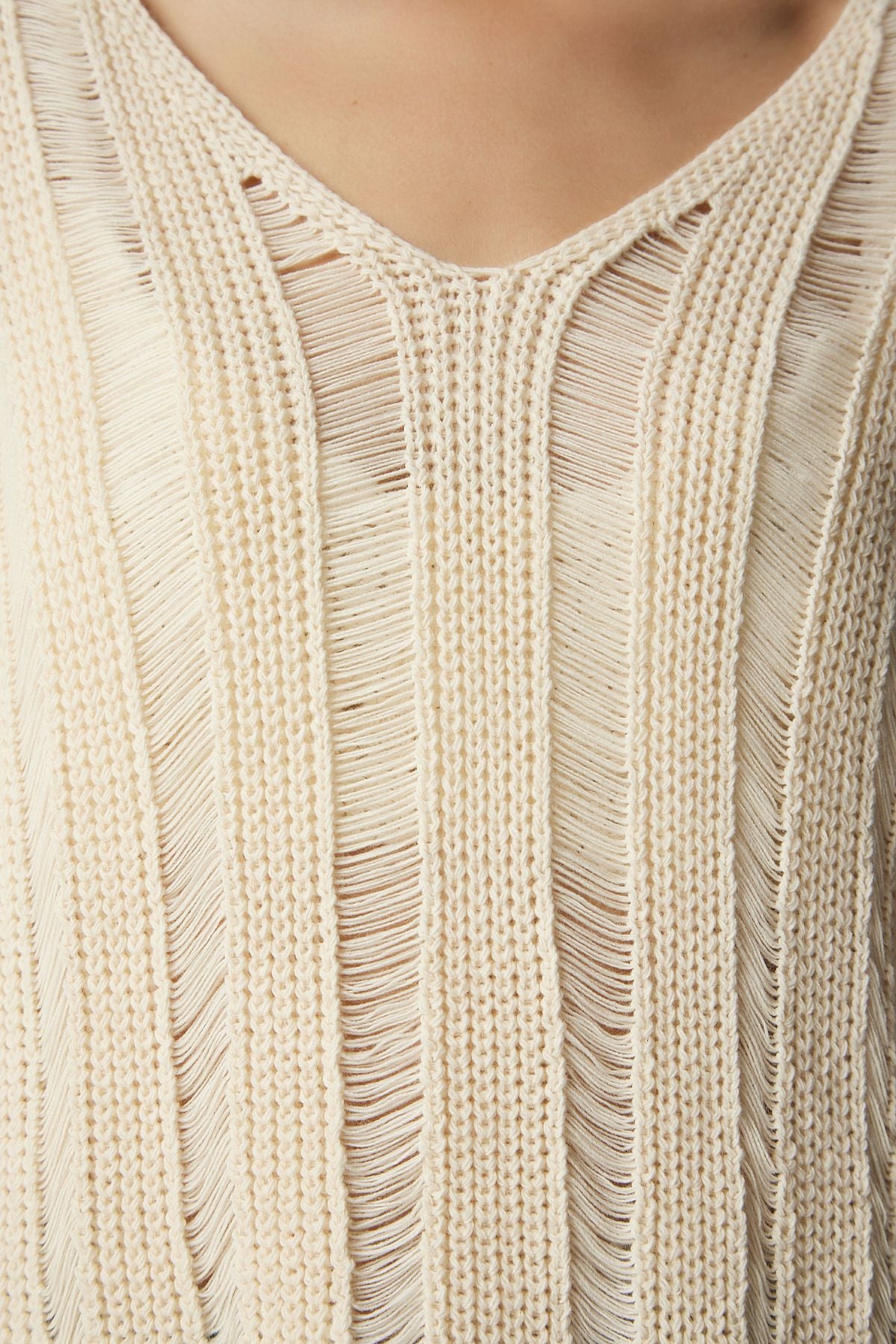 Women's Cream Torn Detailed Oversize Knitwear Kazakh Ki00105