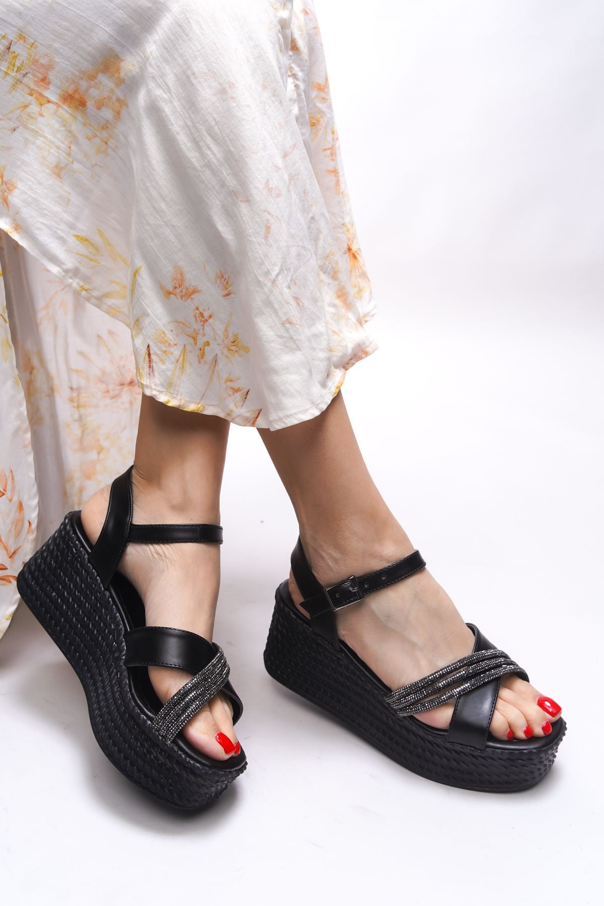 Tylbellis Woman Sandals 0012501 Black