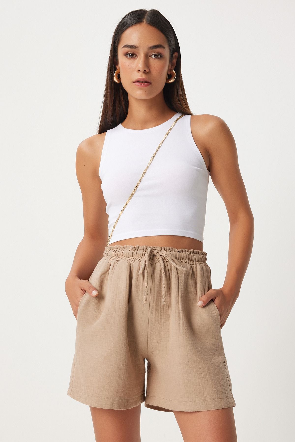 Female beige pocket muslin shorts MX00168