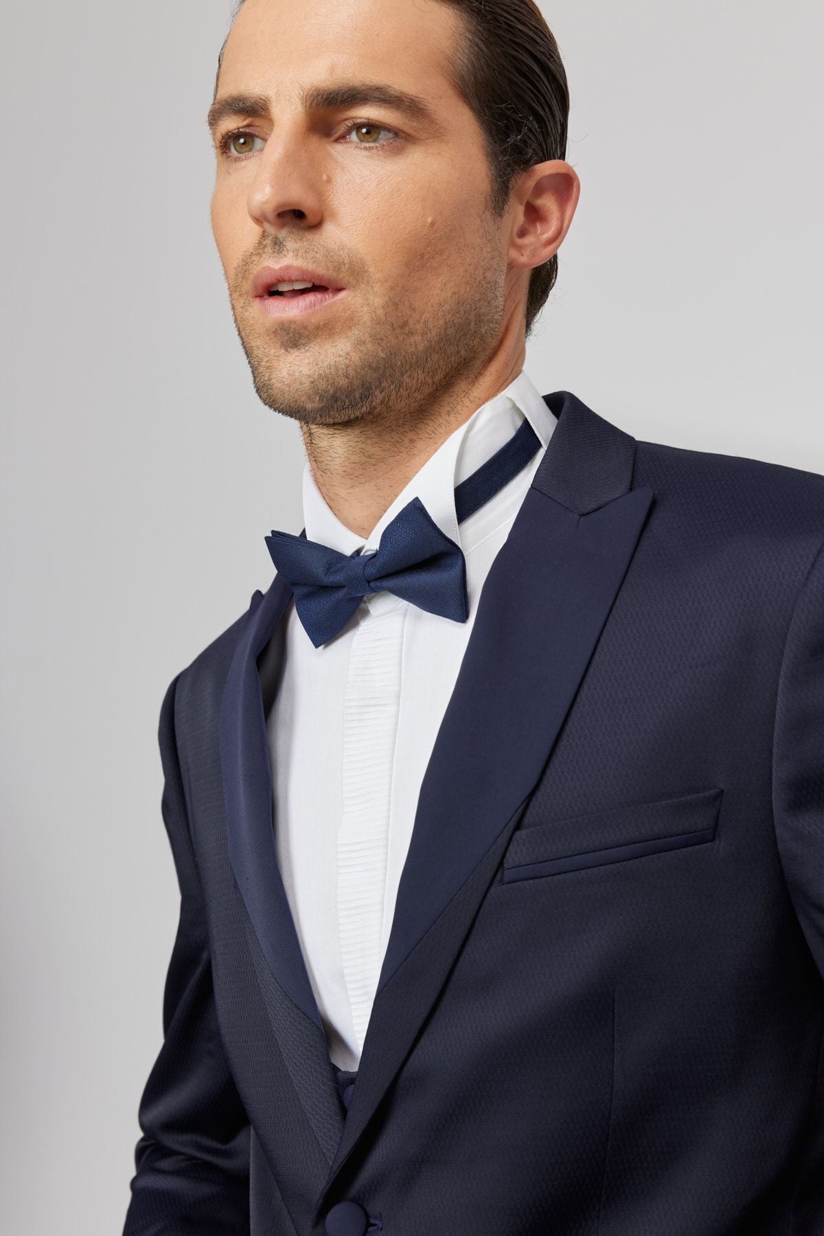 Men's Navy Blue Slim Fit Narrow Cut Swallow Collar Amelor West Tuxedo Set