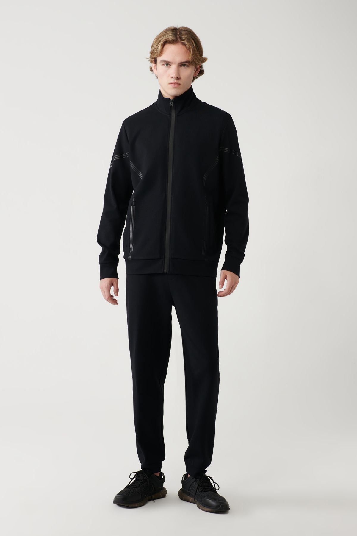 Men's black upright collar zipper printed sweatshirt A41y1230
