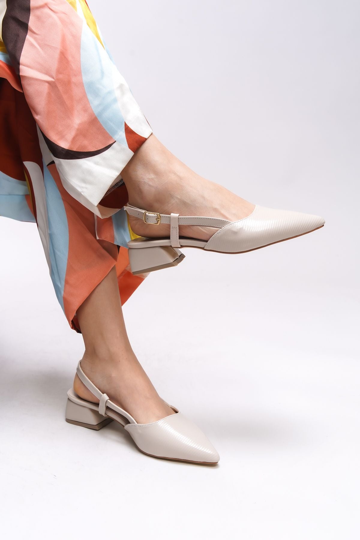 ZELLANYS BACKGROUND BACK LIGHT NUNISHING SHOES SHOES 0012350
