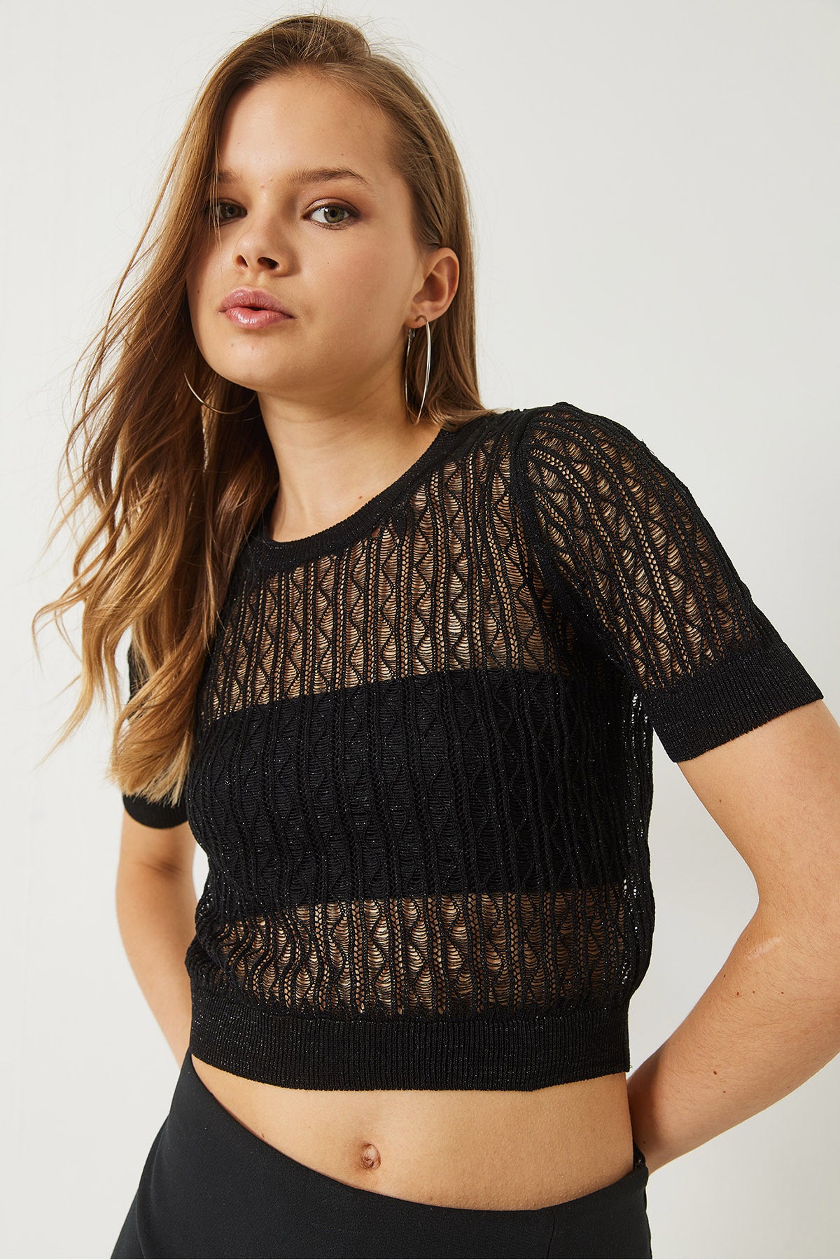 Women's Crew Neck Gilded Short Sleeve Openwork Knitted Detailed Crop Blouse 3595 60283093