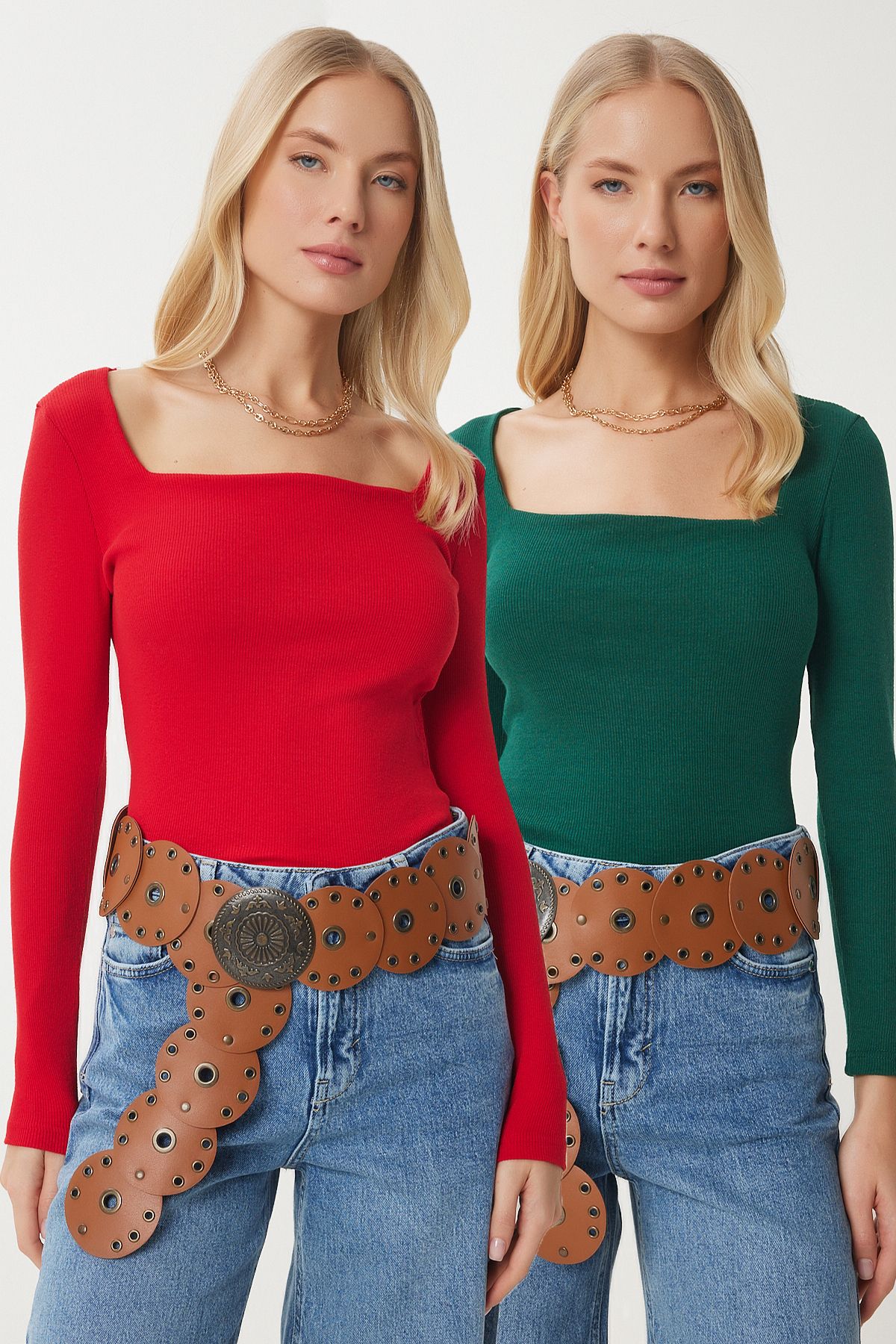Female Green Red Square Neck 2 Plot Knitting Blouse GT00056