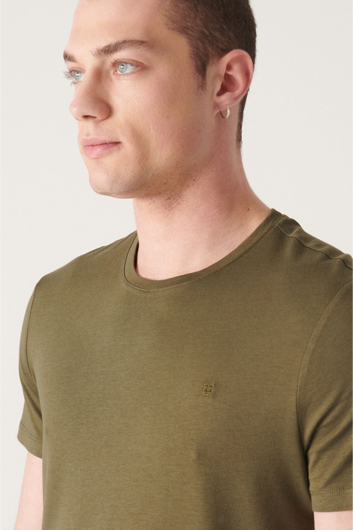 Men's Khaki Ultrasoft Bicycle Cotton Cotton Basic T-Shirt E001171