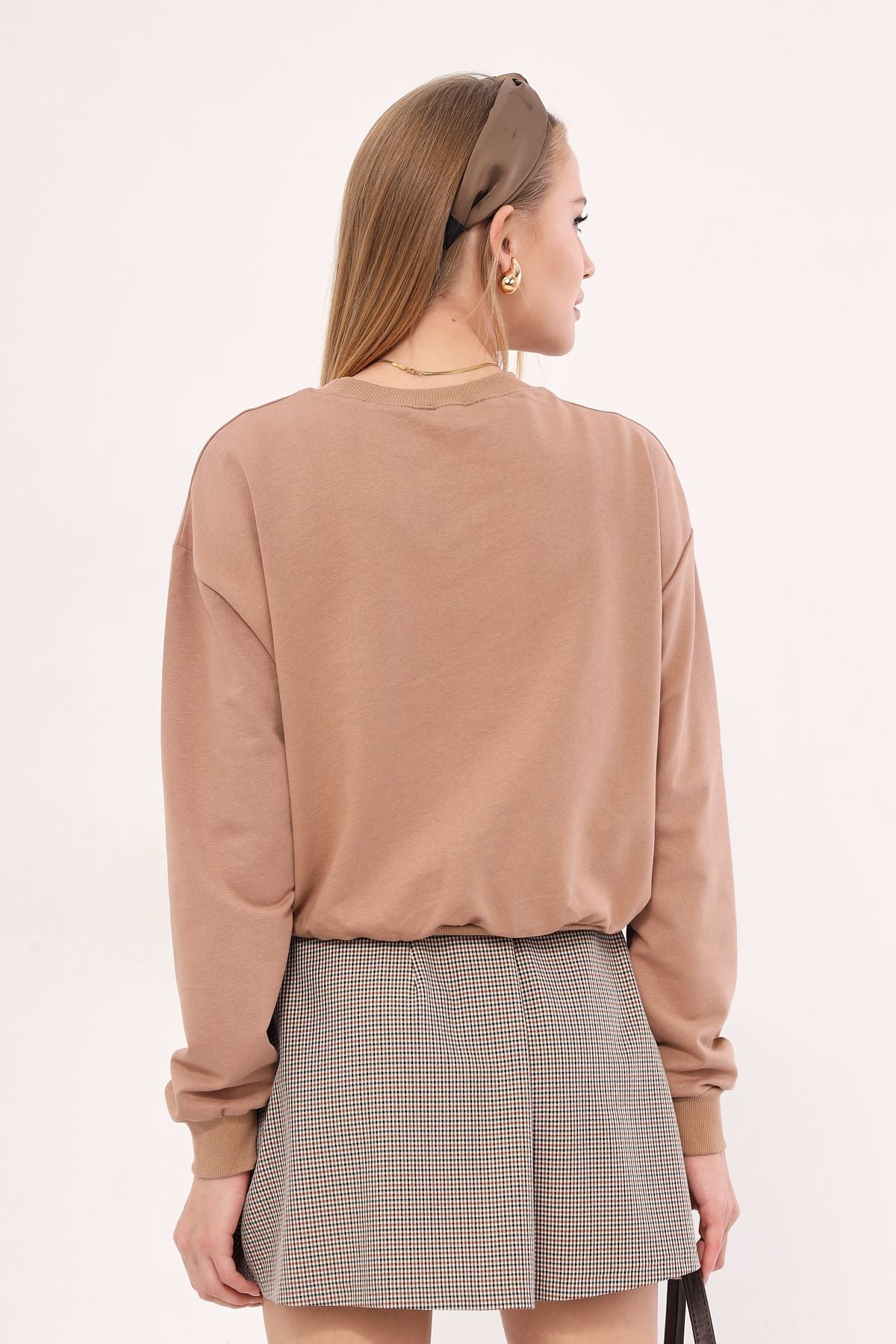 Female mink bicycle collar Crop sweatshirt ARM-25K001027