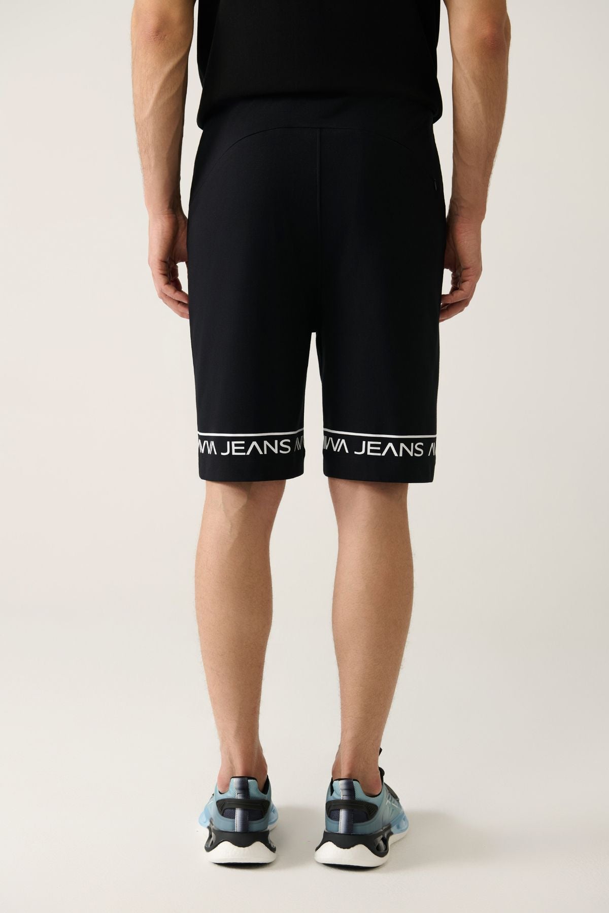 Men's Black Side Pocket Printed Soft Touch shorts A41y3646