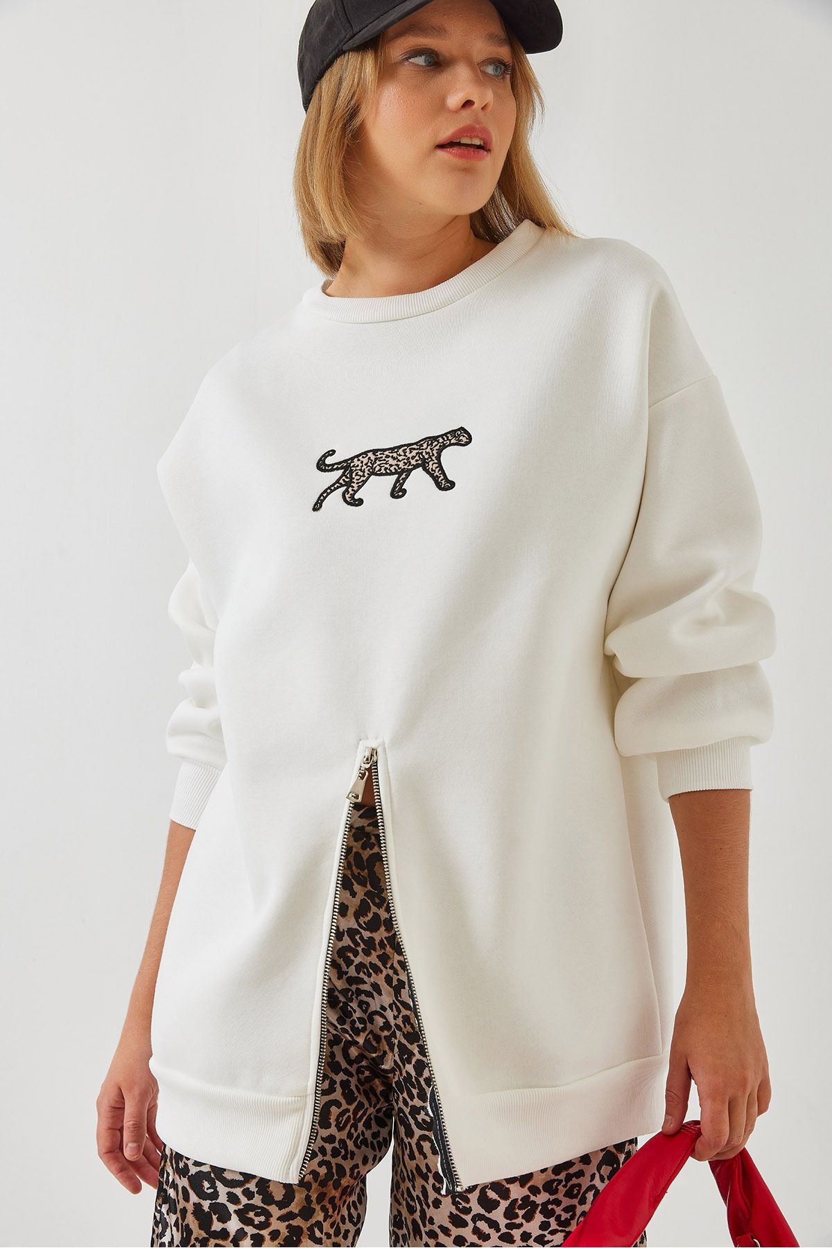 Female Three Yarn -Shardon front with zipper leopard printed Sweatshirt 60351258