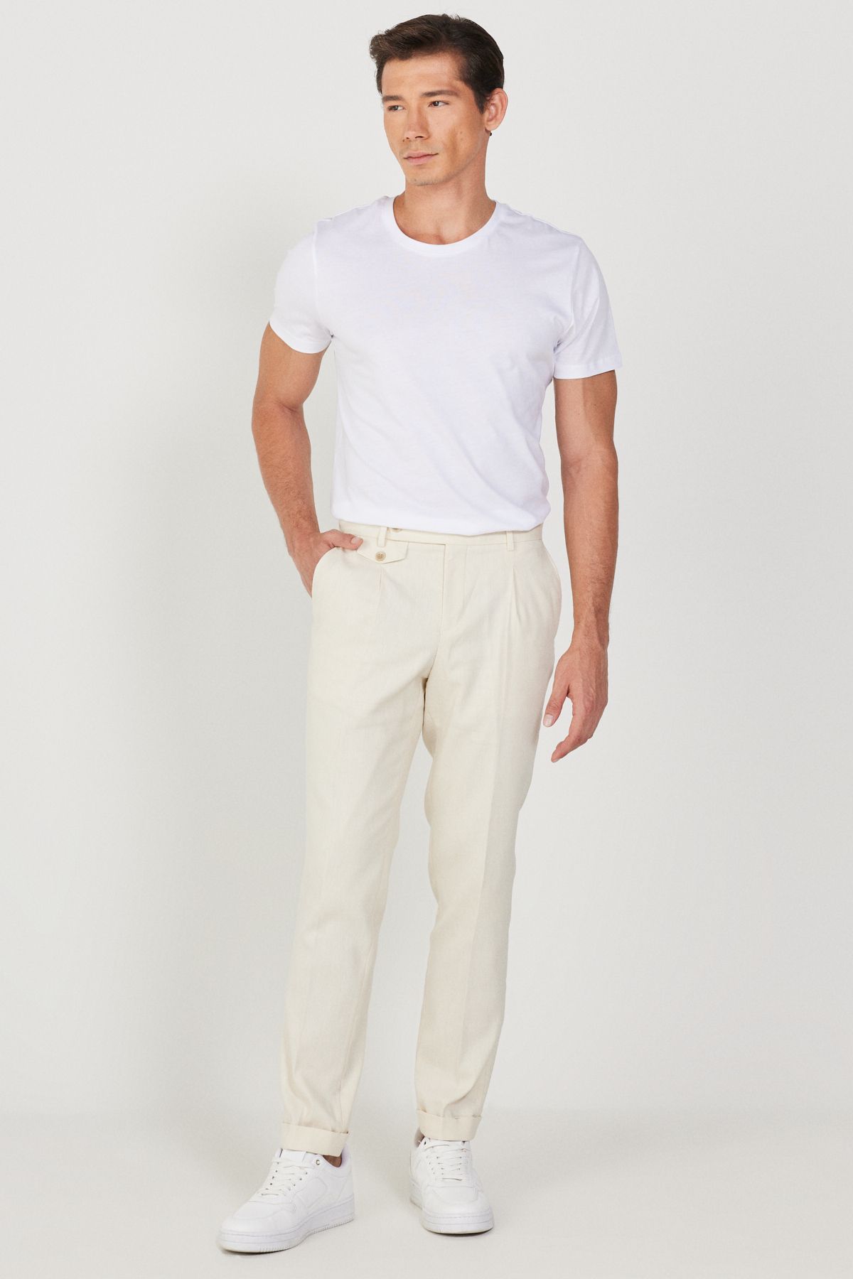 Slim fit narrow -cut side pocket Amest Trousers