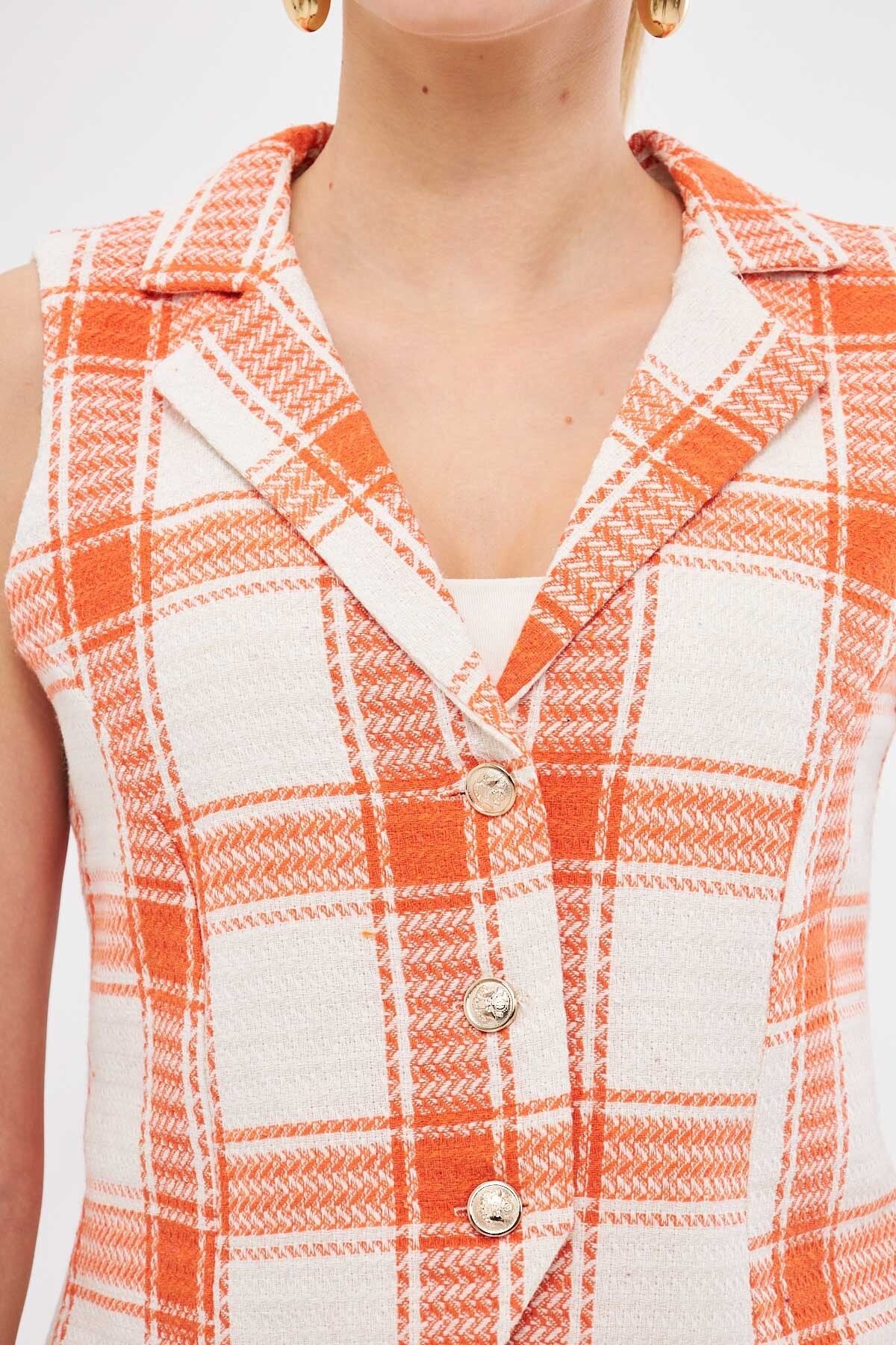 Female Orange Men's Collar Sitting on the Body Lined Ekose Vest ARM-25K001032
