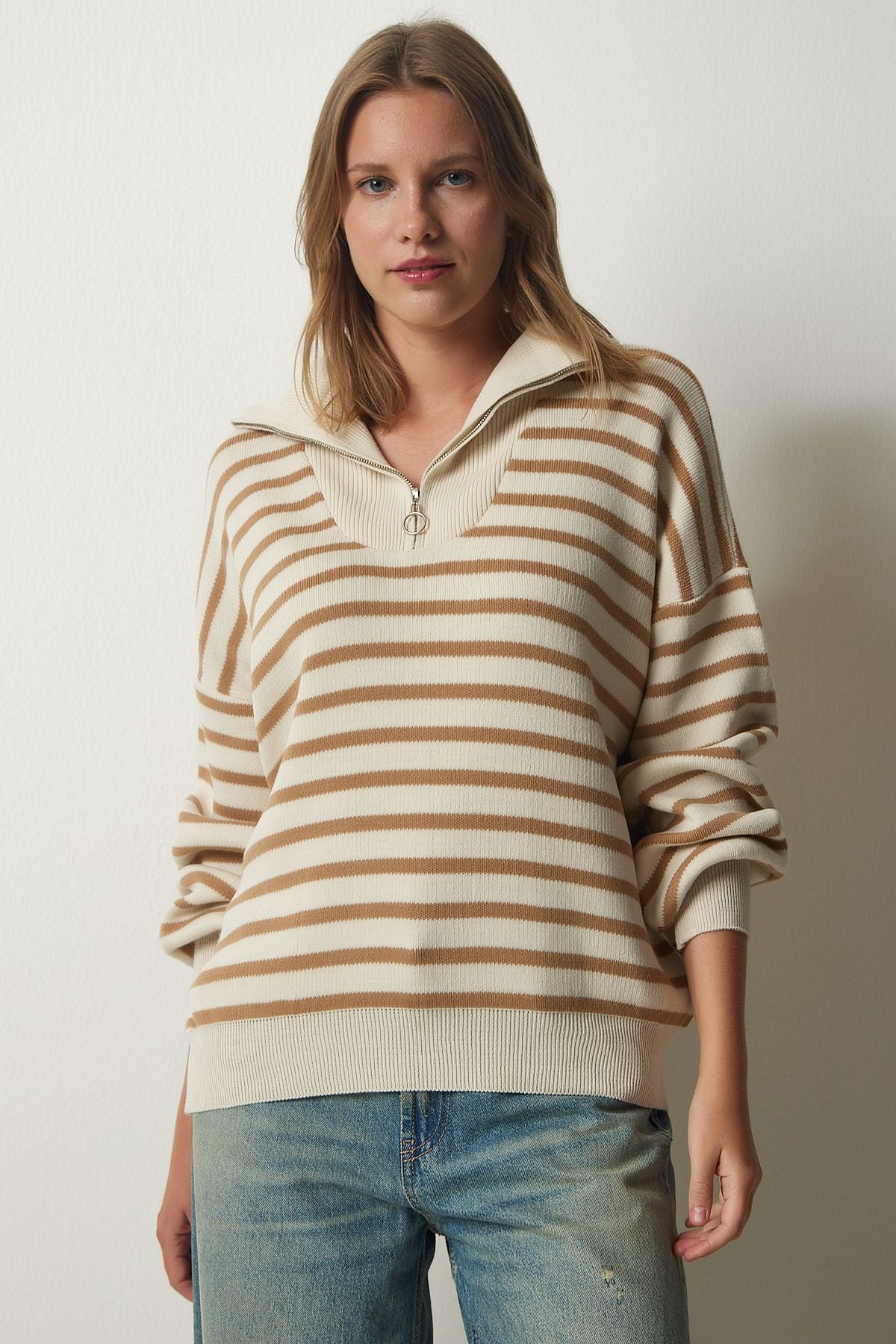 Women's Cream Biscuit Striped Zippered Near Celko Sweater PF00039
