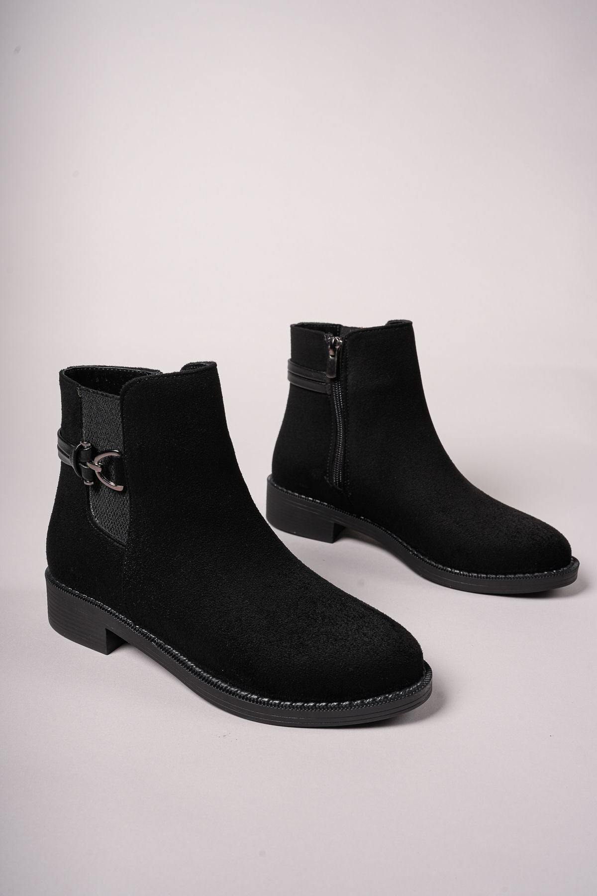 Lhewiel Woman Bot 001207 Black Suede