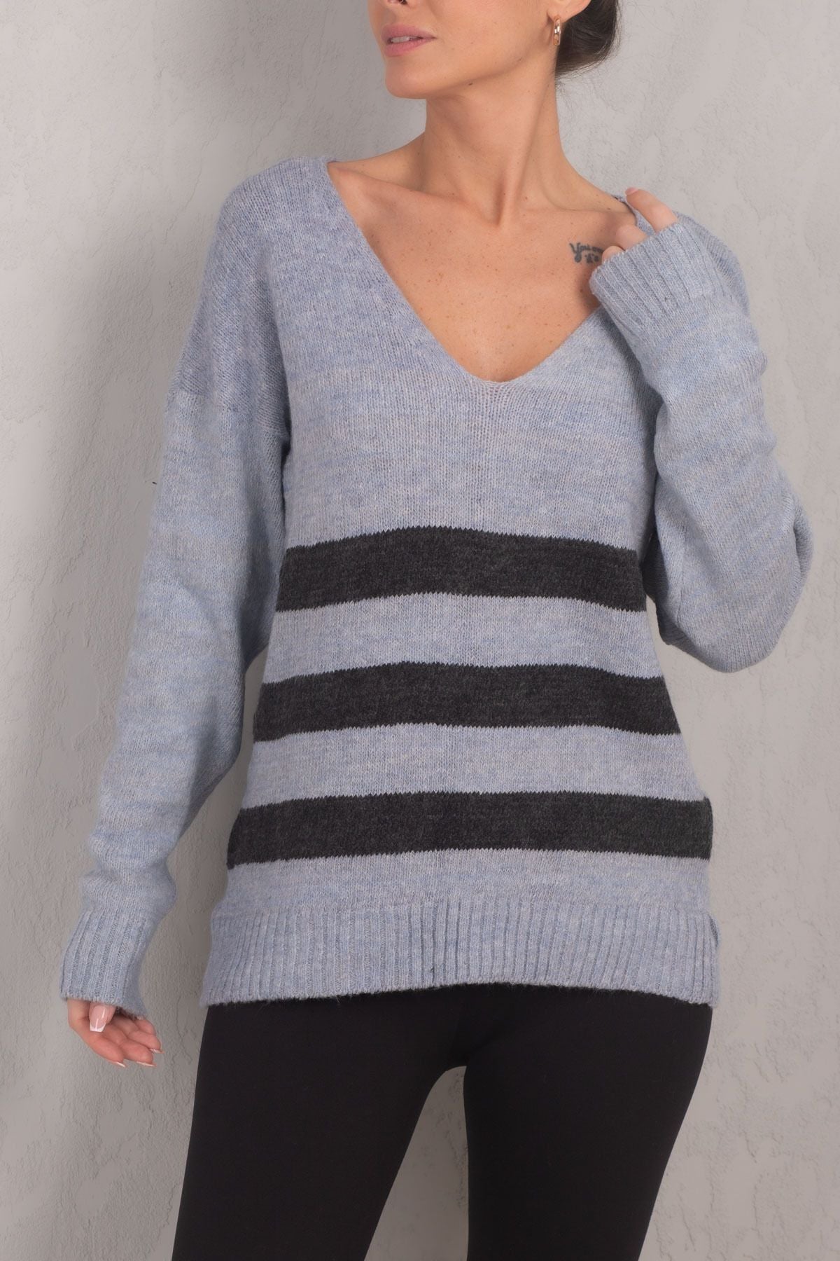 Woman Baby Blue Lily V Yaka striped knitwear sweater ARM-24K012016