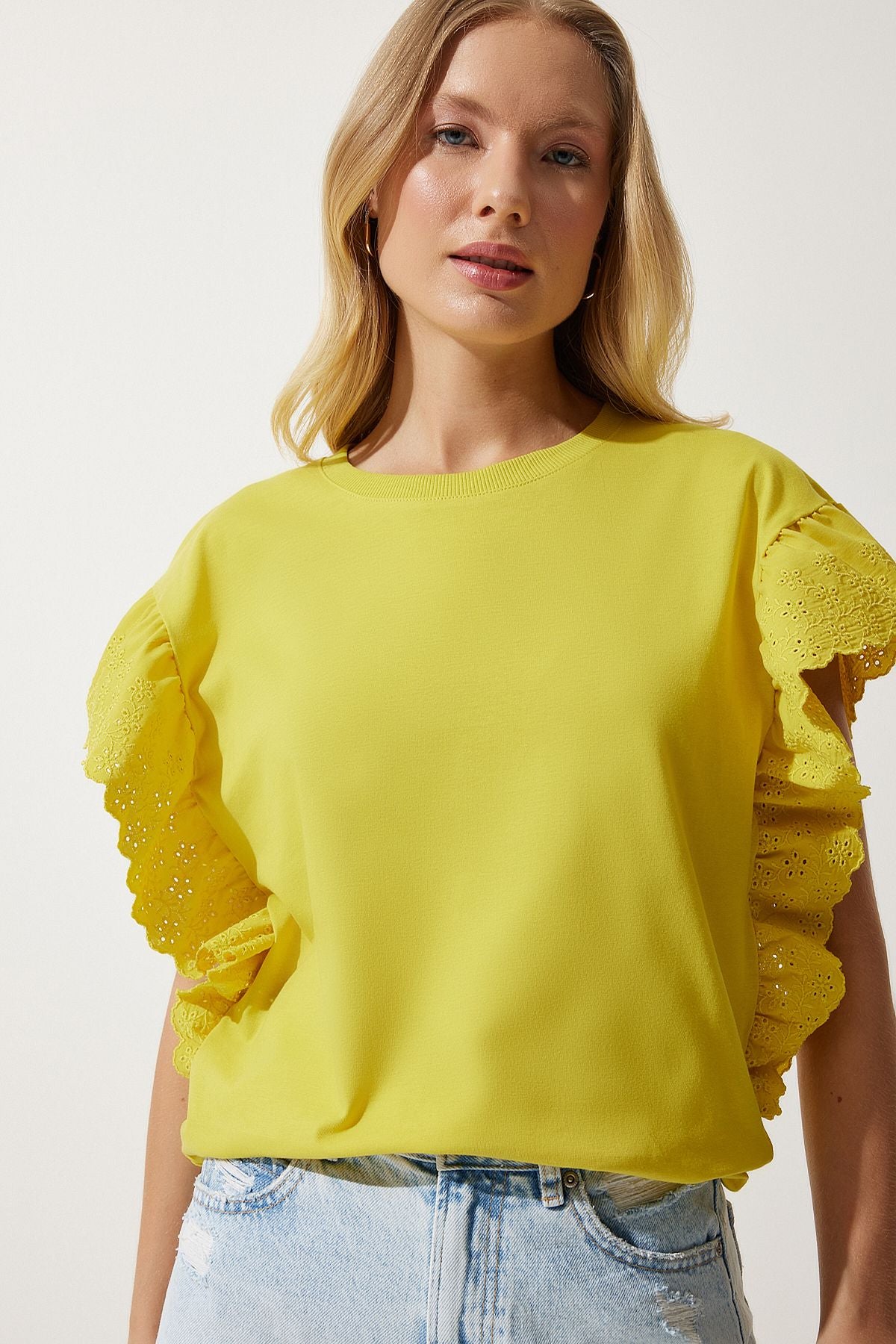 Woman Yellow Fisto Knitting Blouse BF00093