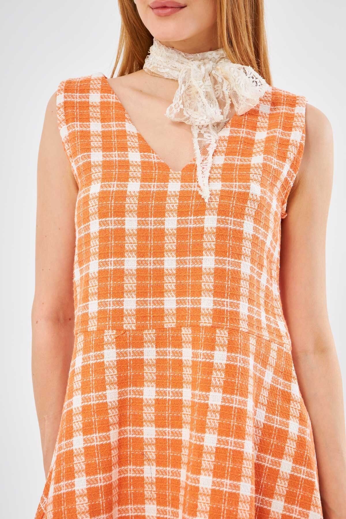 Female Orange Tüvit Front Rear V-Neck Sleeveless Clash Mini Dress ARM-24K001073