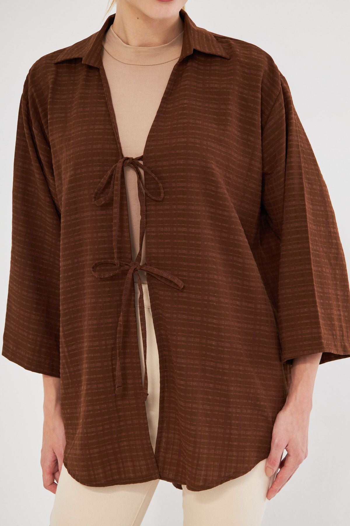 Women's coffee shirt collar front with the front Kimono shirt ARM-25K001006