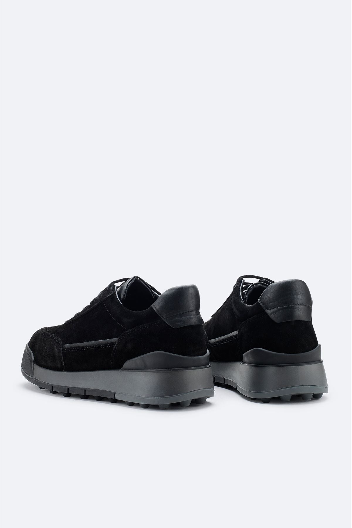 Men's Black Suede Casual Shoes A42Y8009