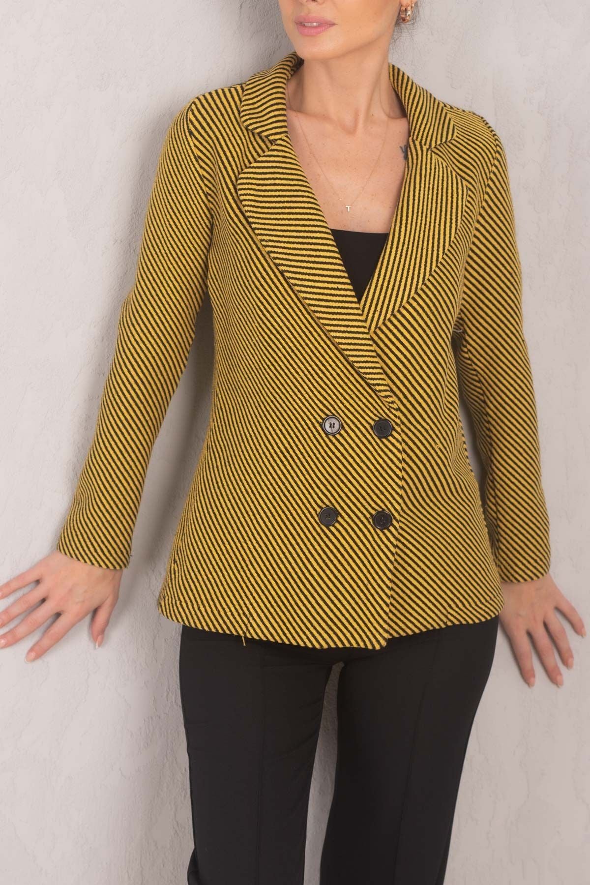 Woman Yellow Line Patterned Four button stamp jacket ARM-24K001037