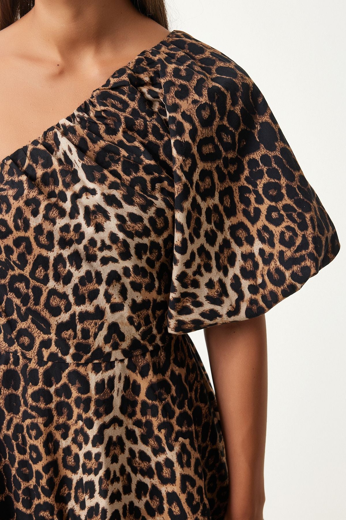 Female Black Beige Leopard Patterned Balloon Sleeze One Shoulder Woven Dress UL00034