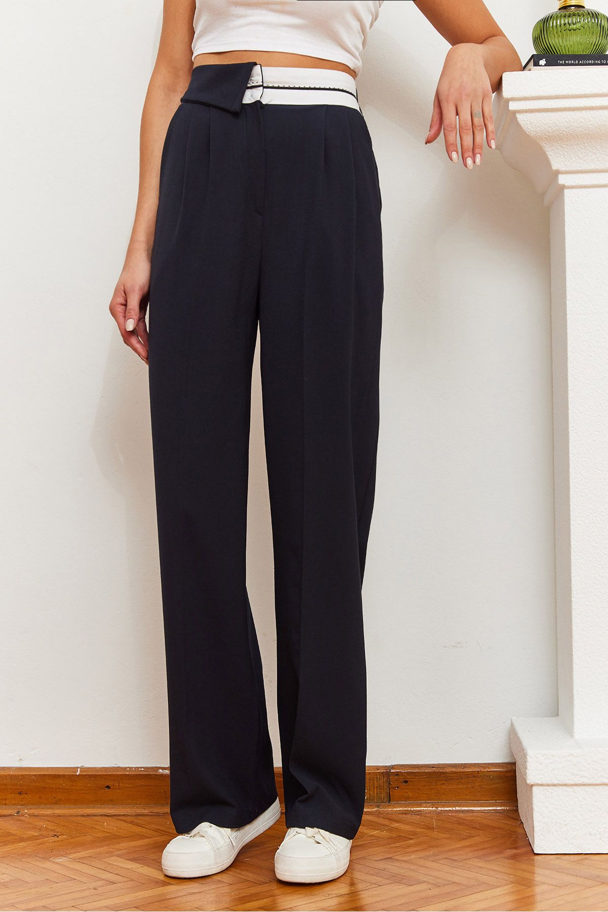 WOMEN'S POLICE PALAZZO Pants with asymmetric Waist Button 60361004