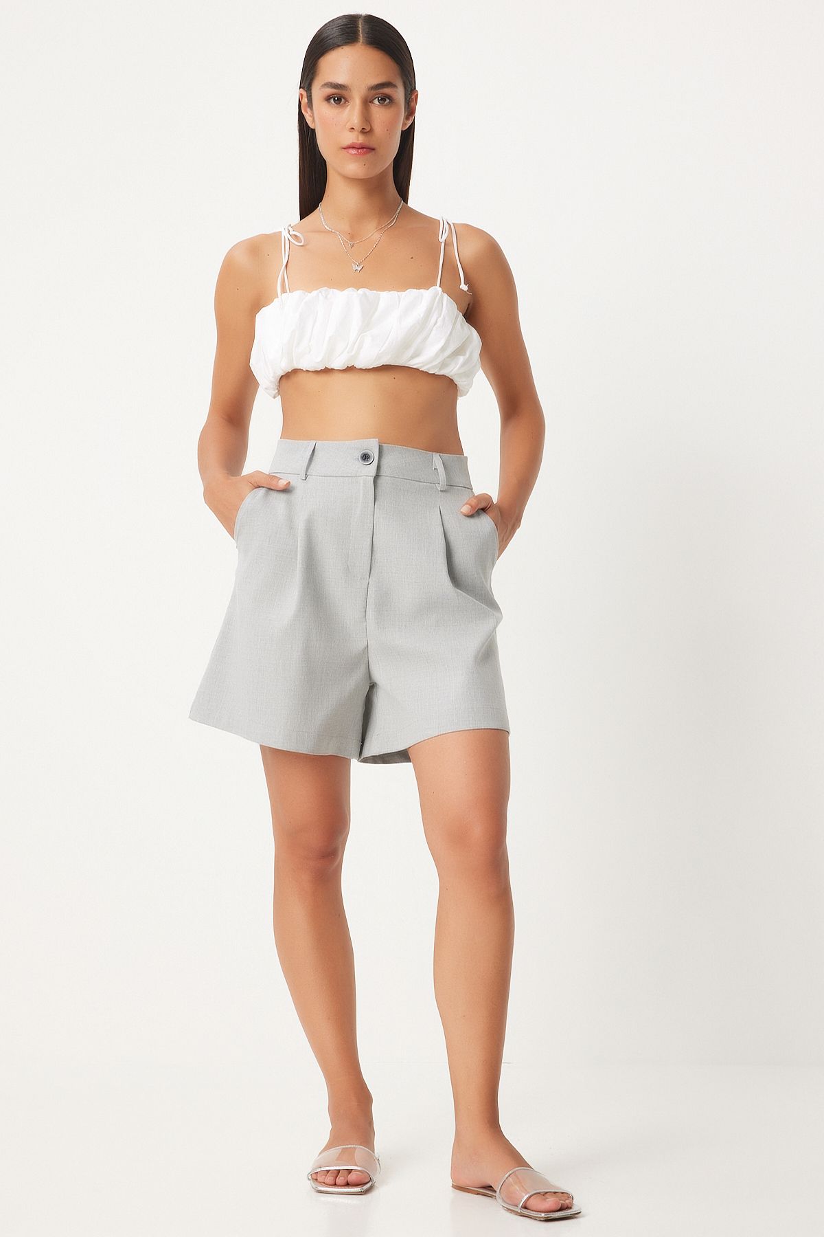 Female Gray Pleated viscose shorts to00146