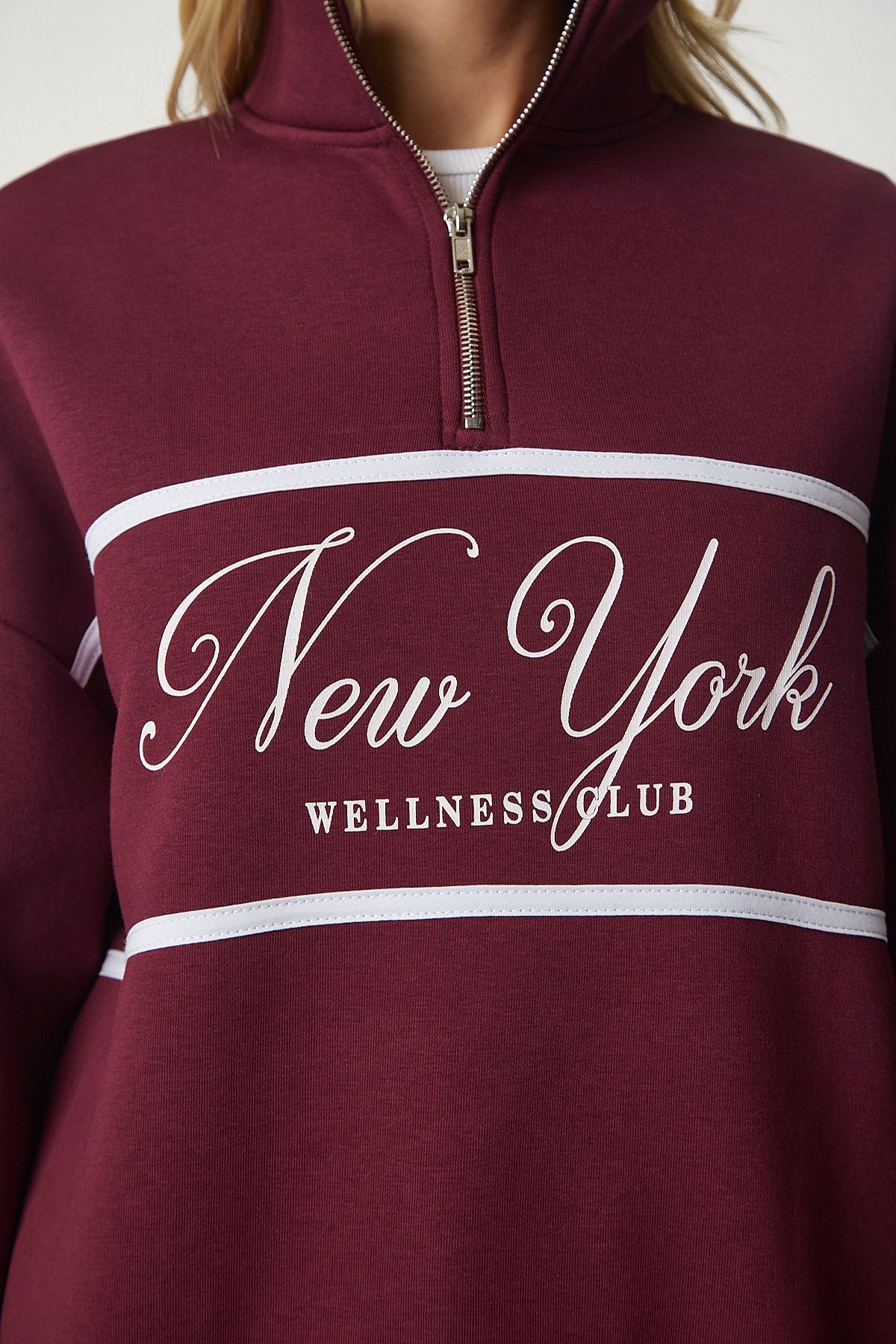 Female Bordeaux Zippered Neck Printed Sweatshirt UB00168