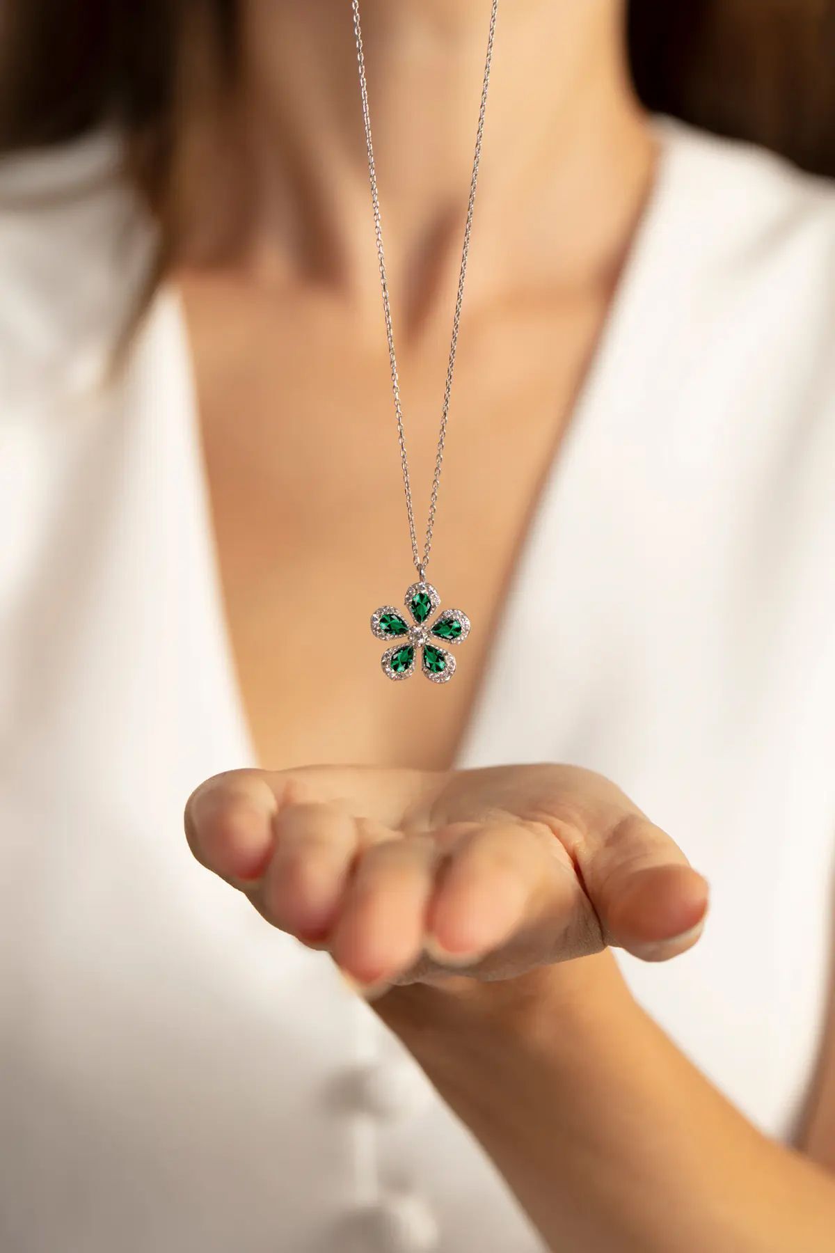 Green Drop Stone Flower Silver Silver Women's Necklace