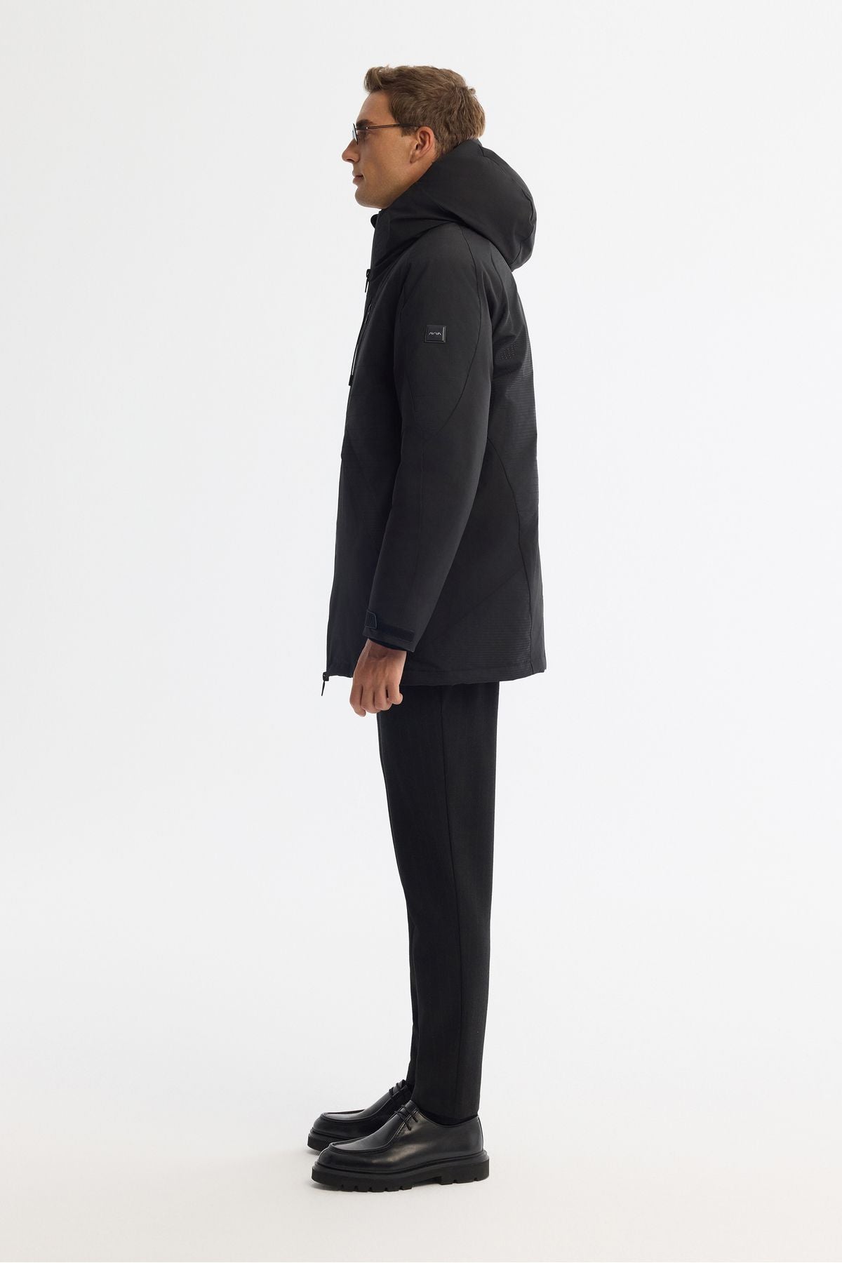 Men's black hooded water -driven windproof goose feather coat A42y6044