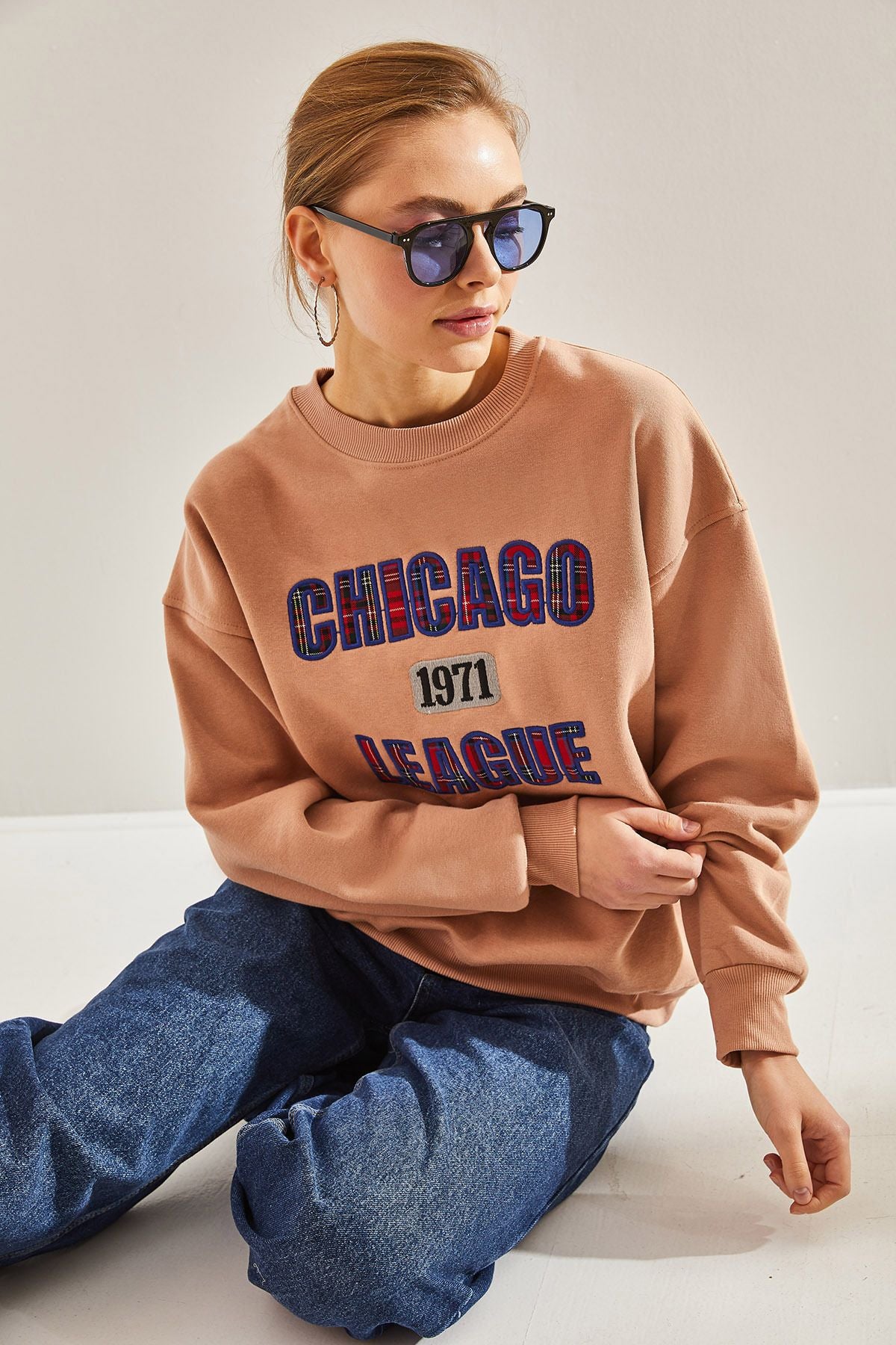 Woman Chicago Printed Three Yarn Sweatshirt