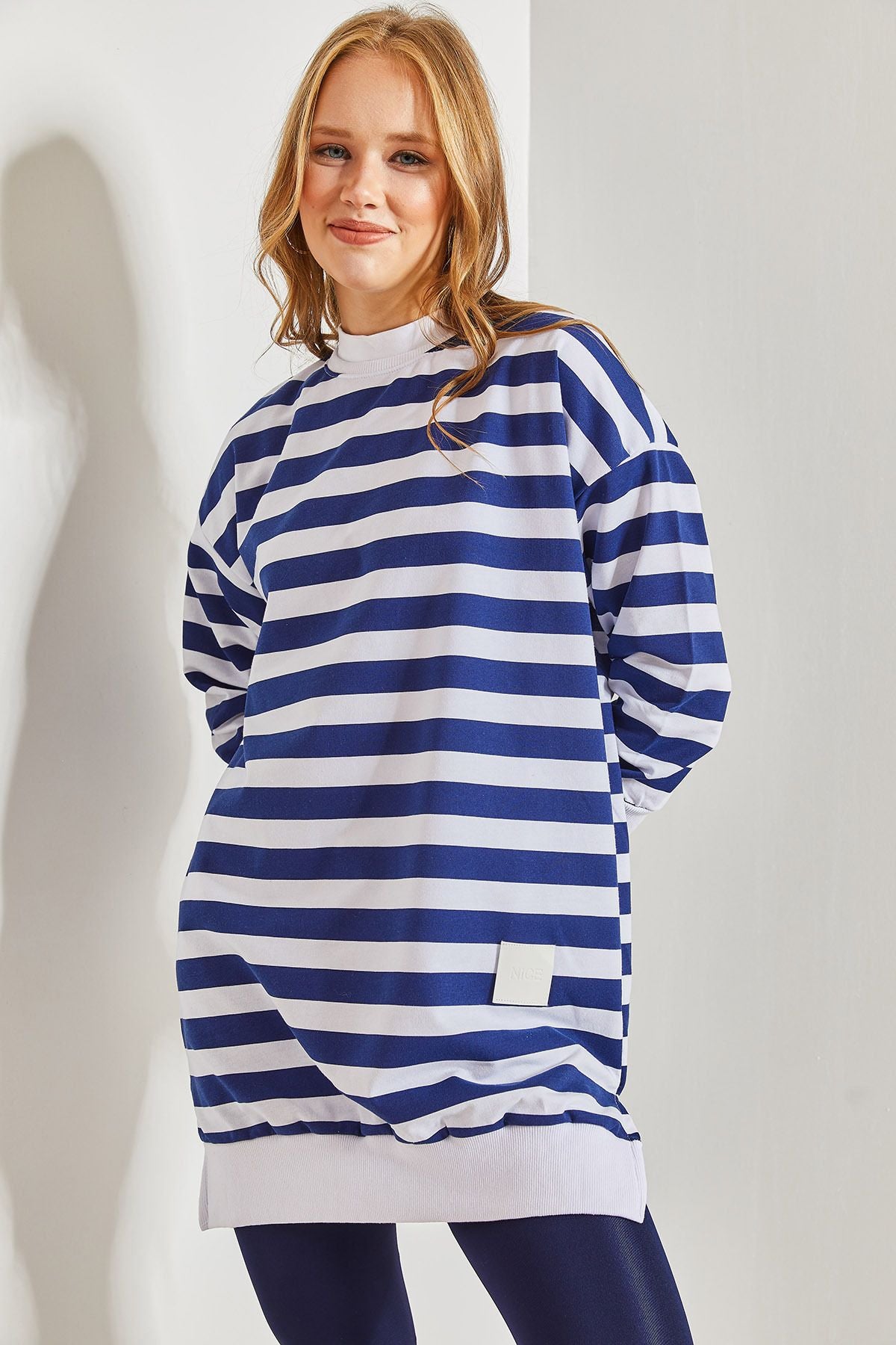 Women's striped long two yarns sweatshirt