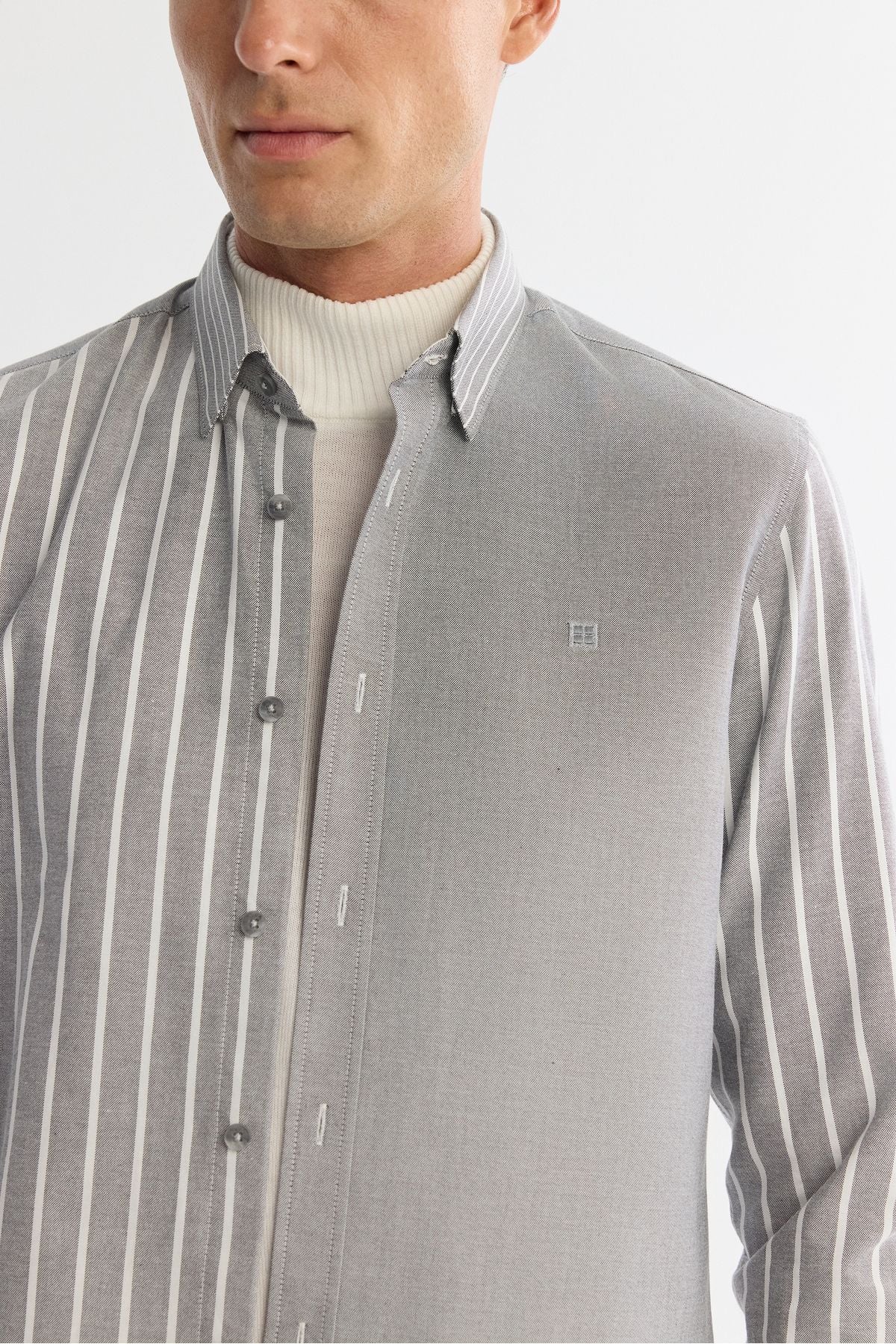 Men's anthracite buttoned collar 100 %cotton striped shirt A42Y2044