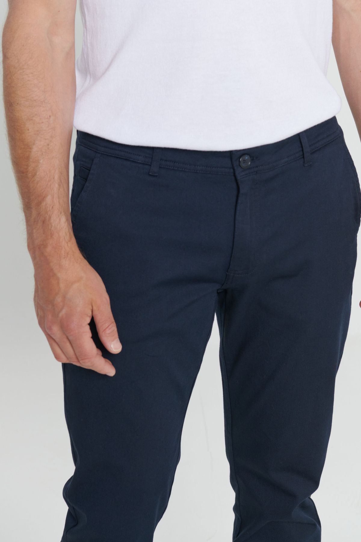 Men's navy blue slim fit narrow -cut cotton flexible chino pants
