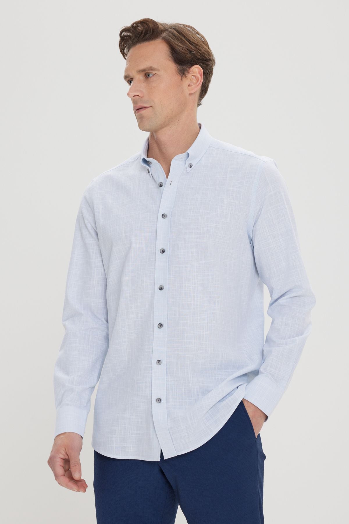 Men's Blue Slim Fit Narrow Cutting Buttoned Neck Linen Looking 100 %Cotton Flamm Summer Shirt