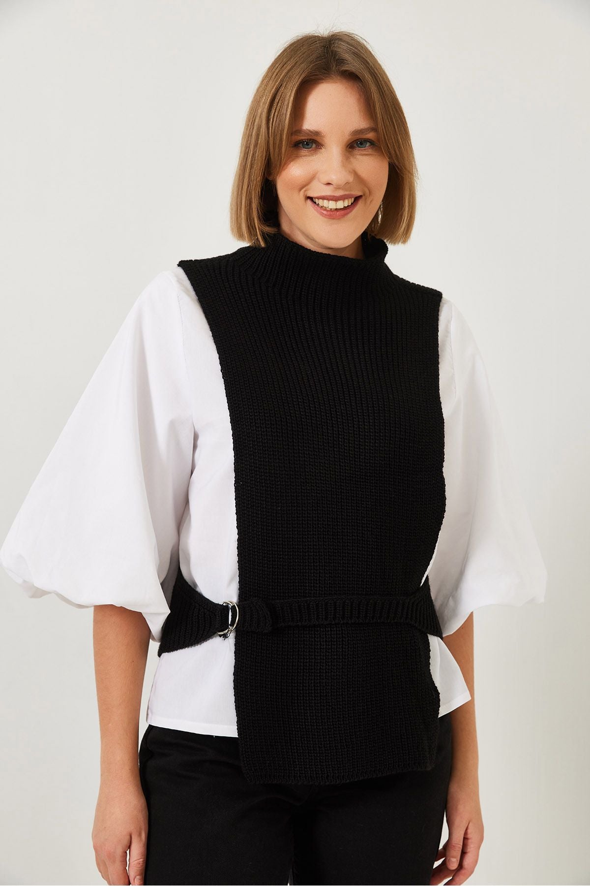 Women's side -binding sweater shirt