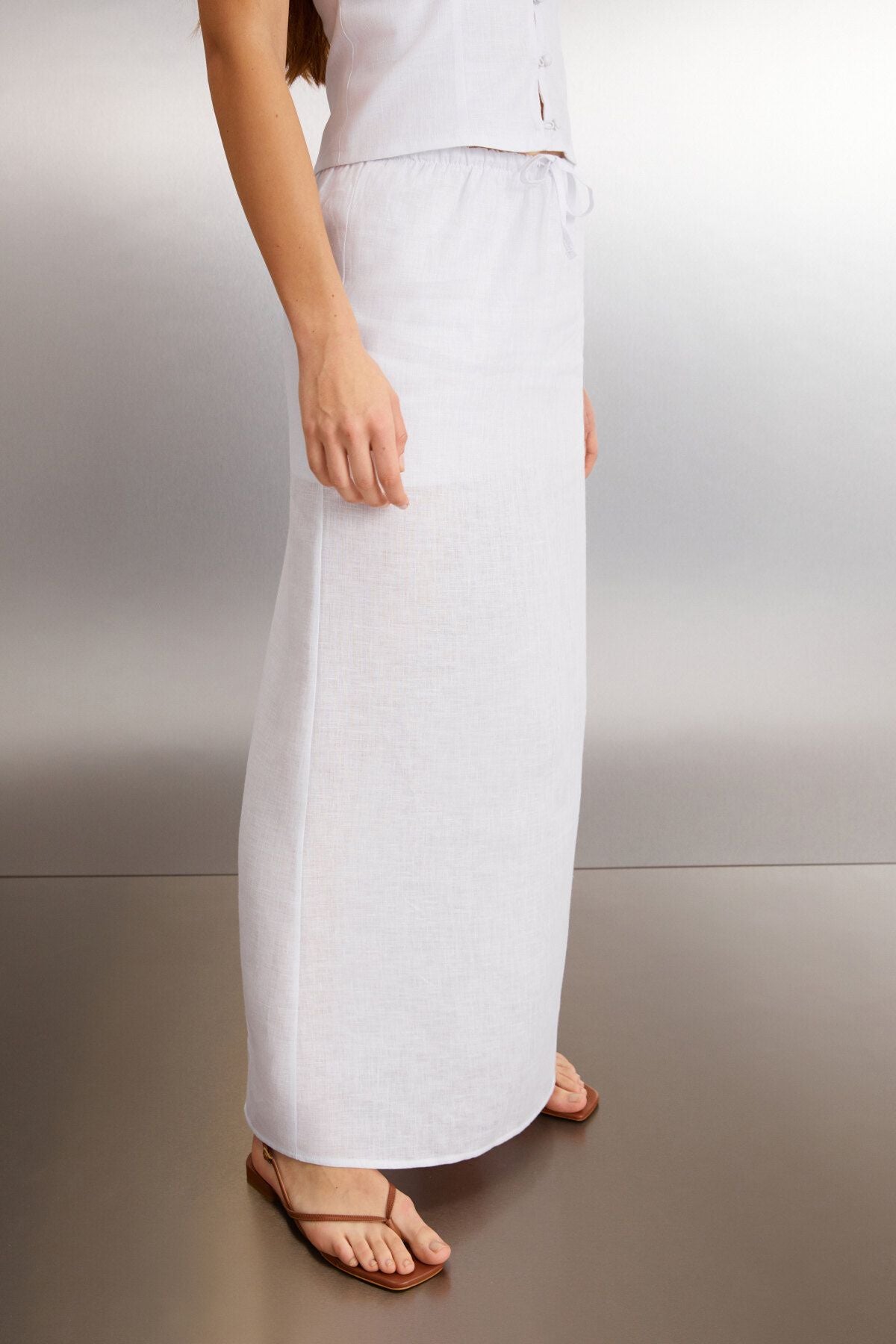 Ombretta Woman 100 %Linen Regular White Skirt