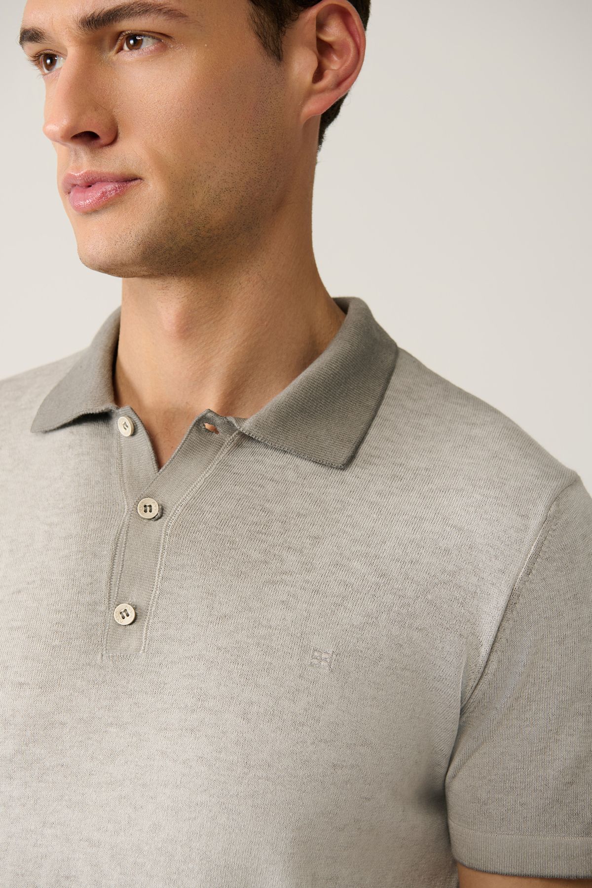 Men's gray 3 button paint effects Polo collar knitwear T-shirt A41y5114