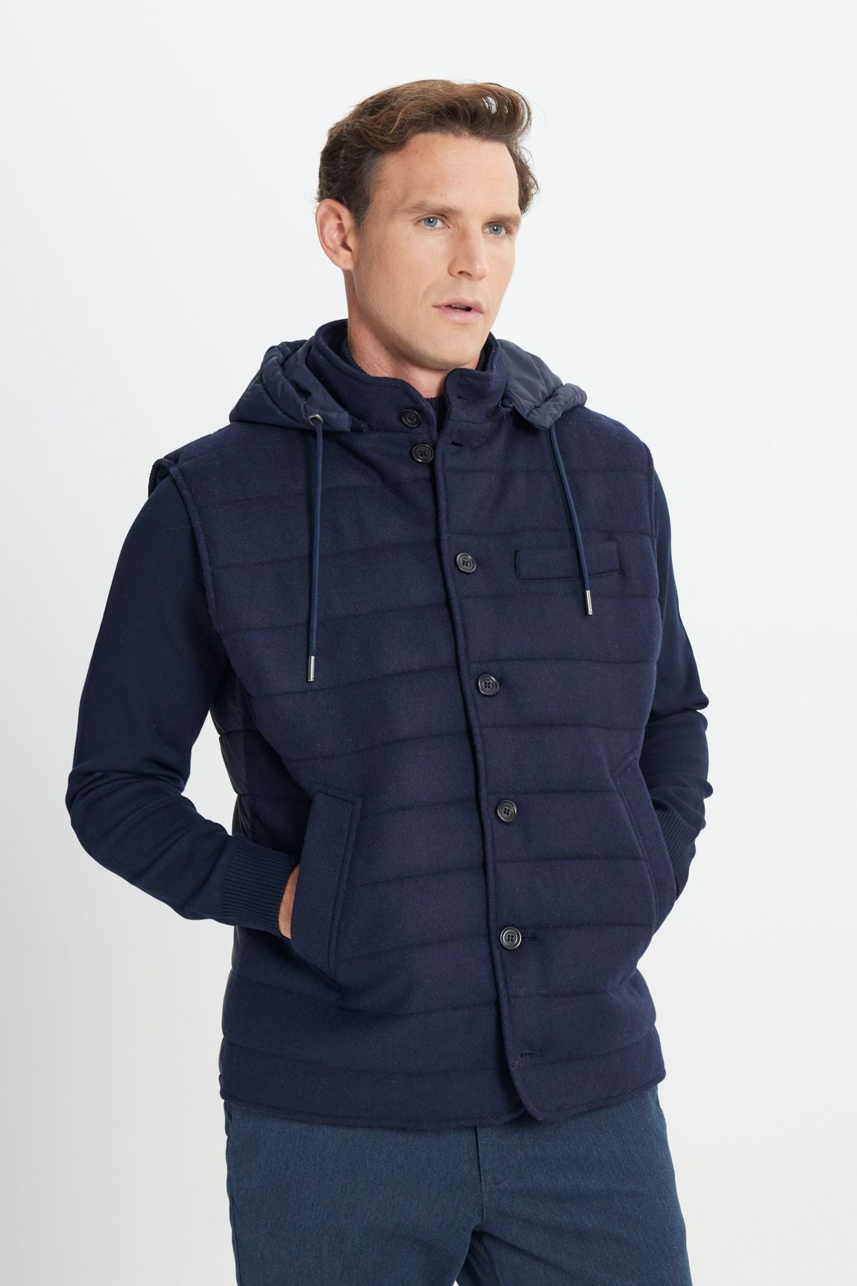 Men's navy blue woolen hot holding standard fit normal cut hooded upright collar color block vest