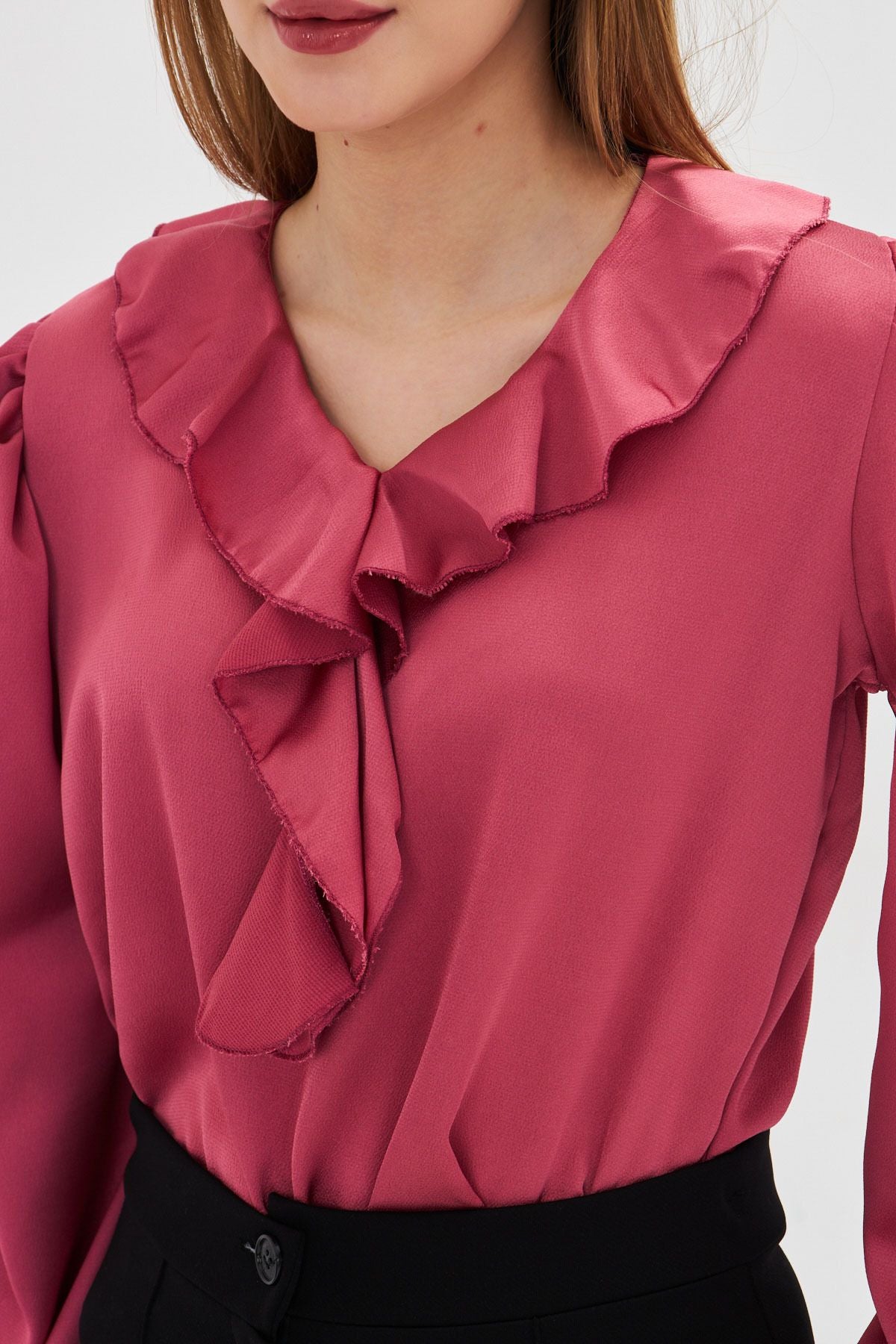 Woman Dark Pink collar frilled shoulder shirred arm tire cotton satin blouse ARM-22K001059
