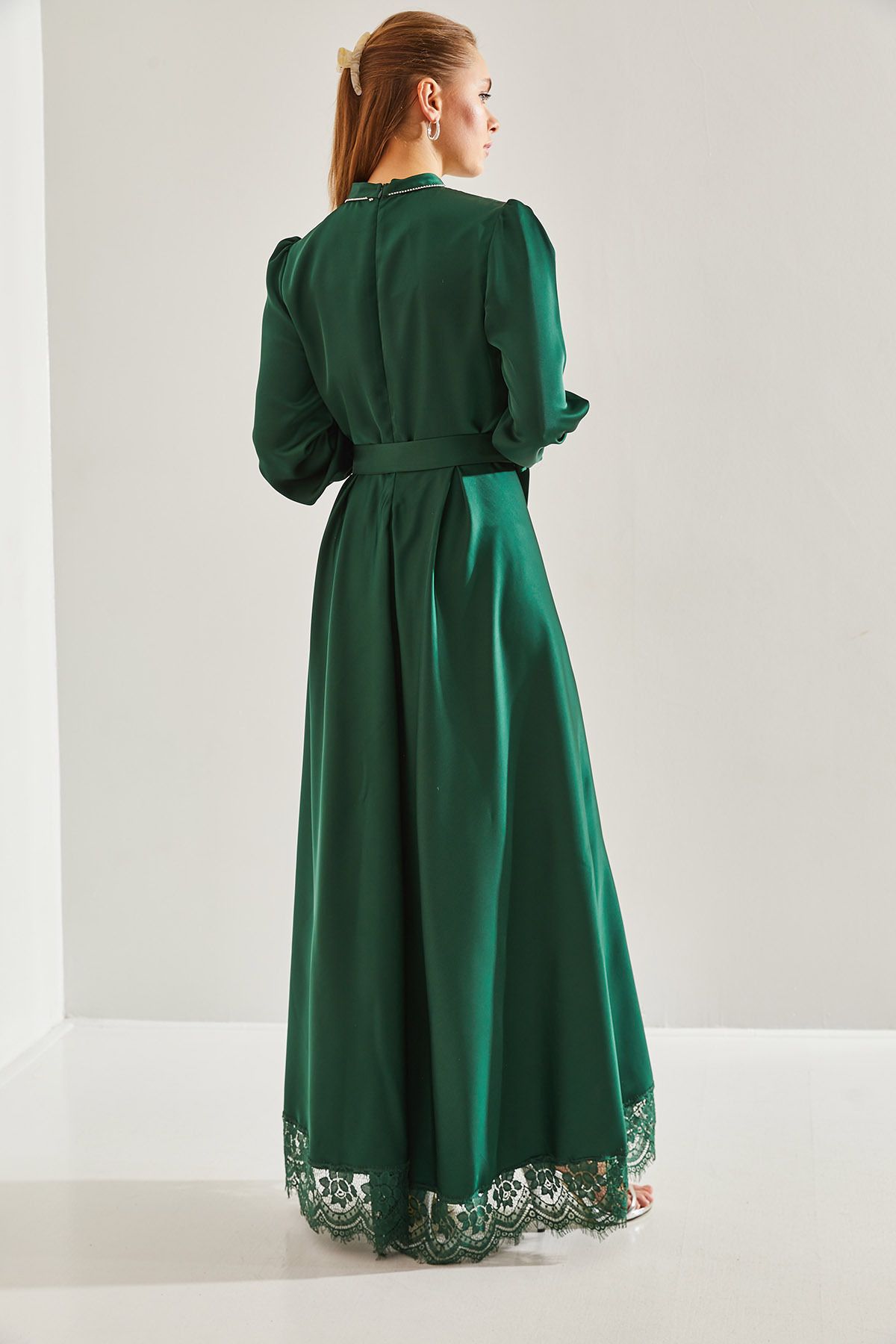 Women's Skirt Lace Side and Handle Satin Hijab Dress 60191005