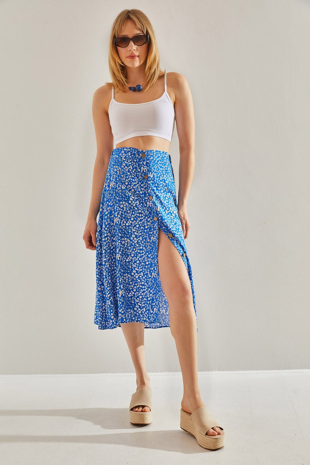 Women's Blue Midi Boy Button Detailed Tire Patterned Skirt 60251012