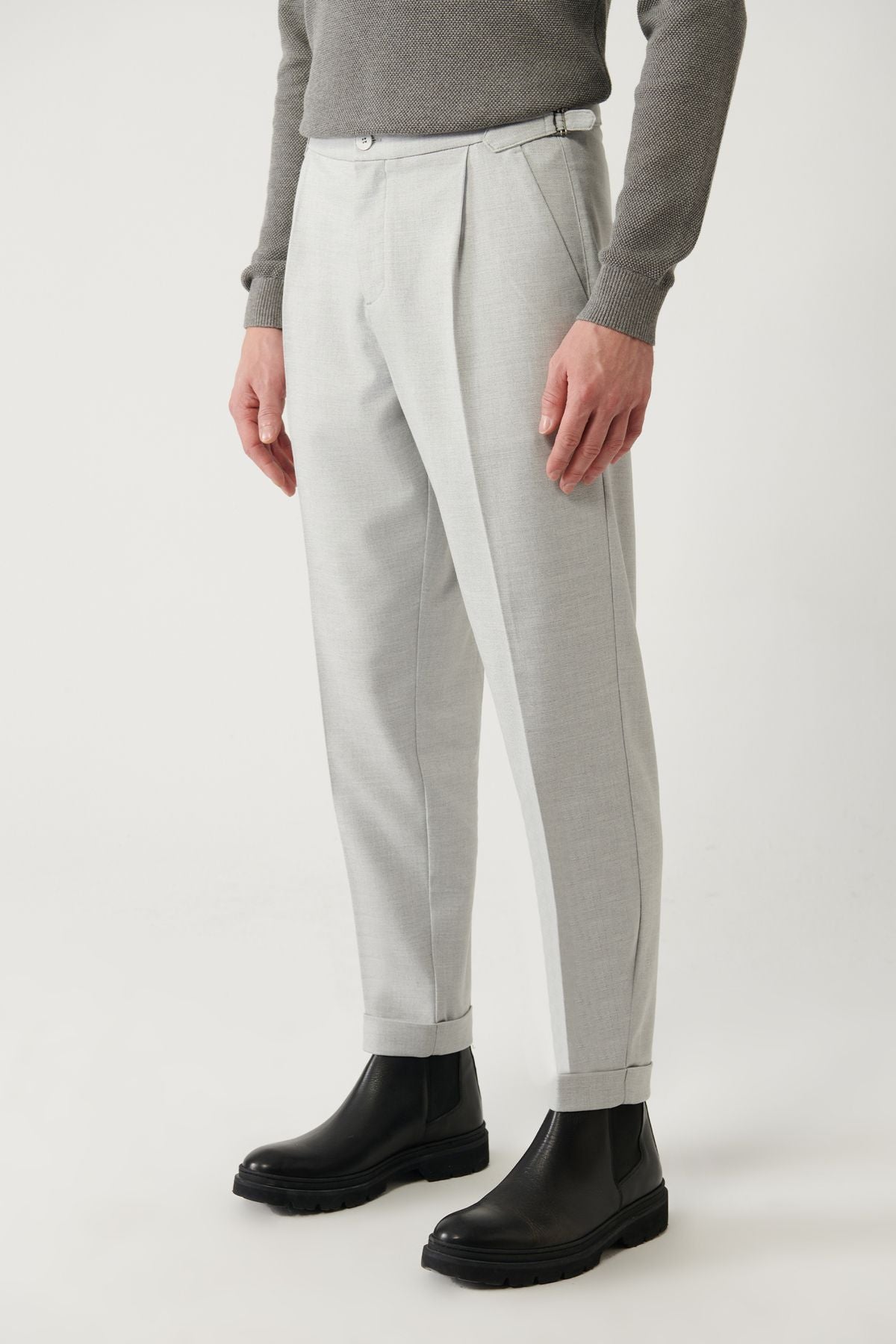 Men's light gray pleated double trousers A32y3084